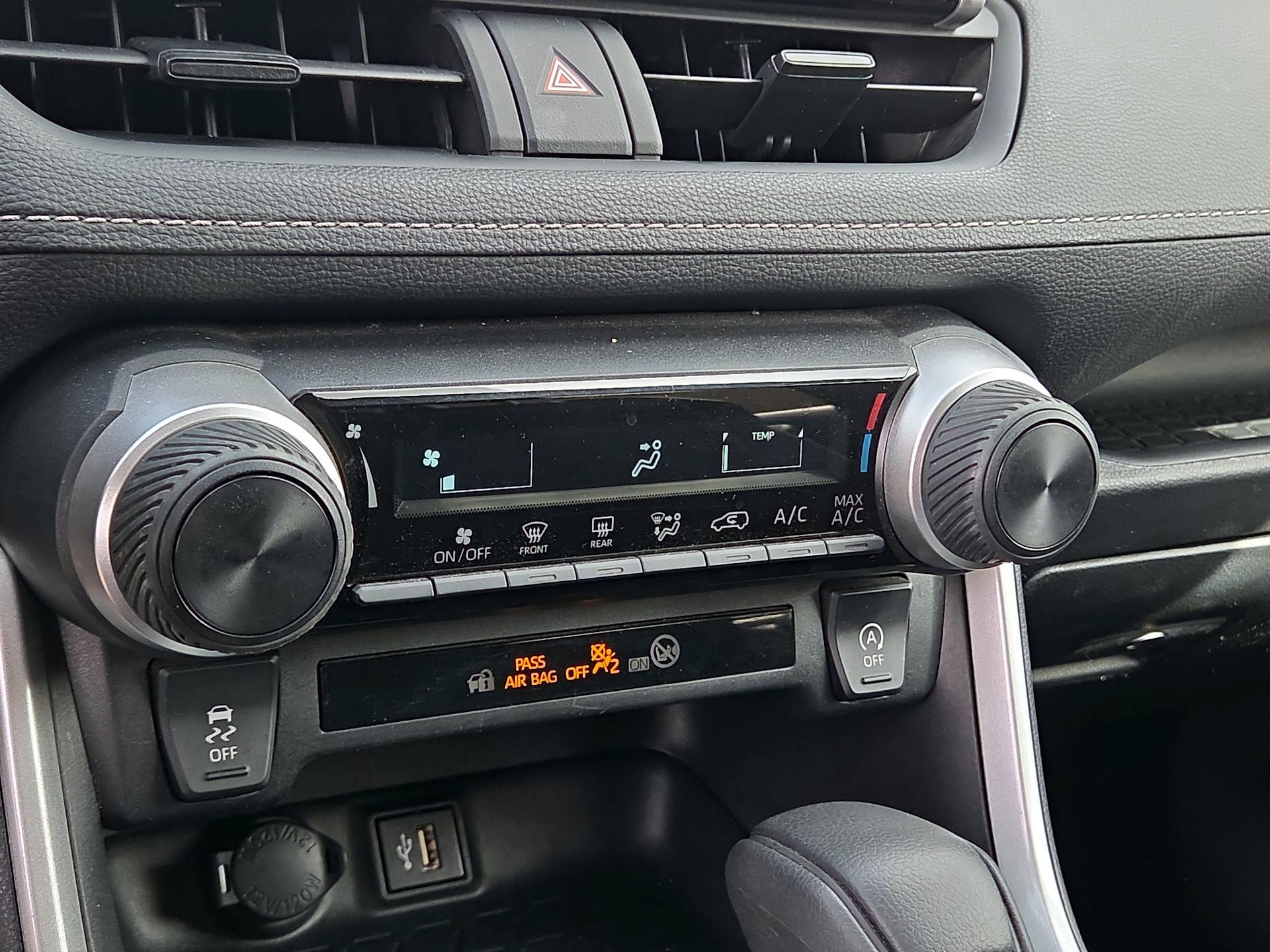 Thumbnail: 2024 Toyota RAV4 - 14