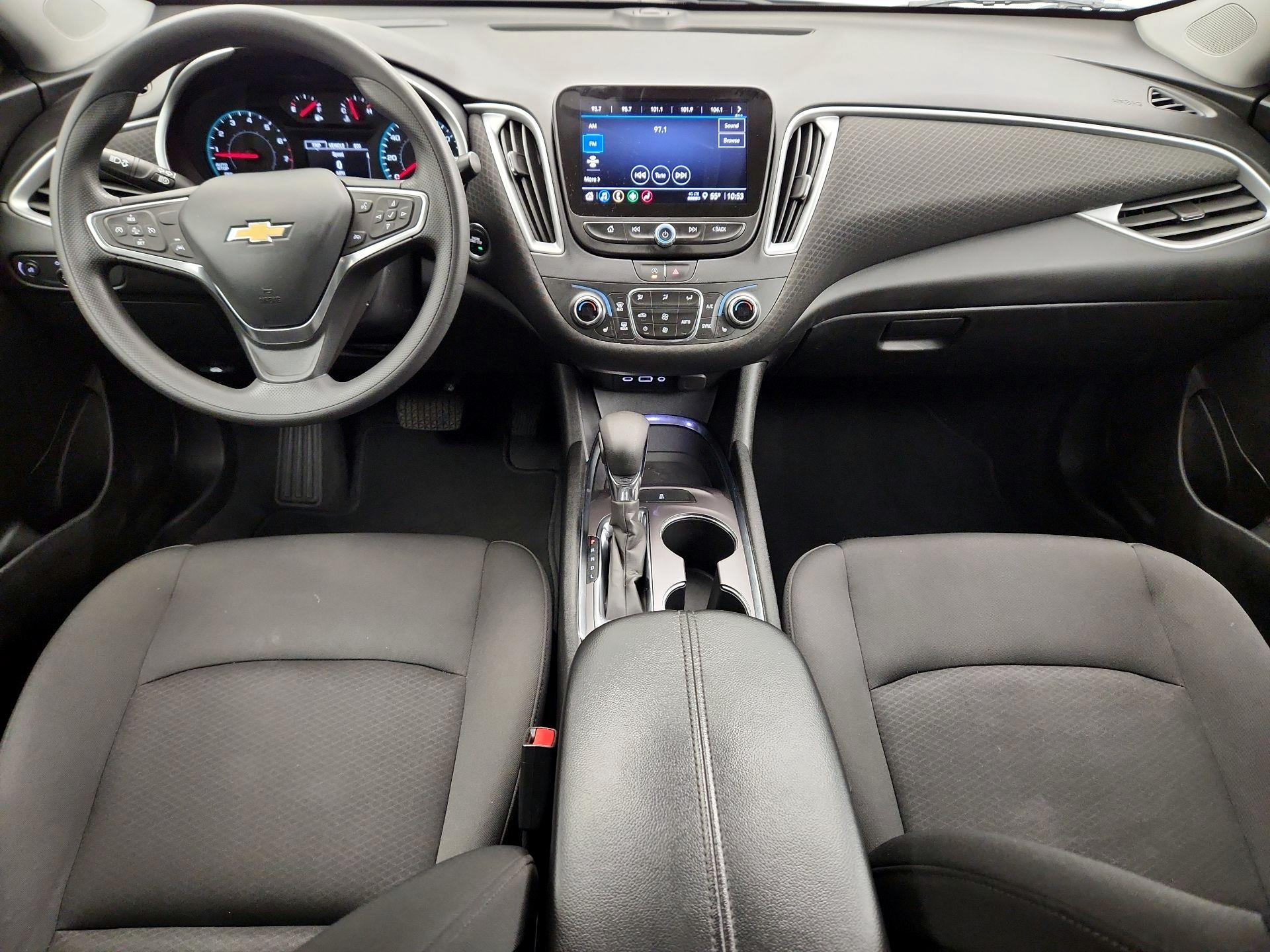 Thumbnail: 2023 Chevrolet Malibu - 9