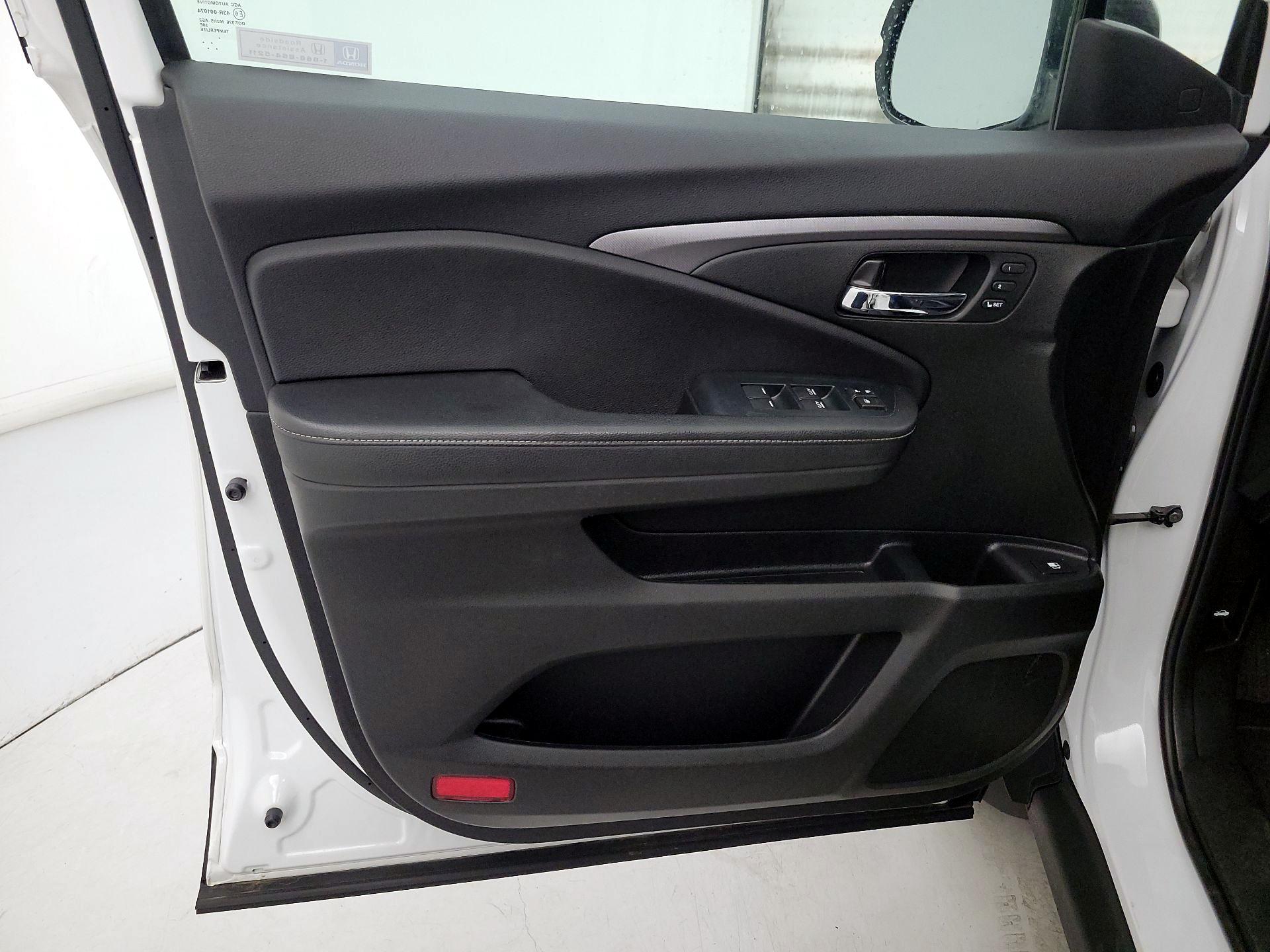 Thumbnail: 2023 Honda Ridgeline - 12