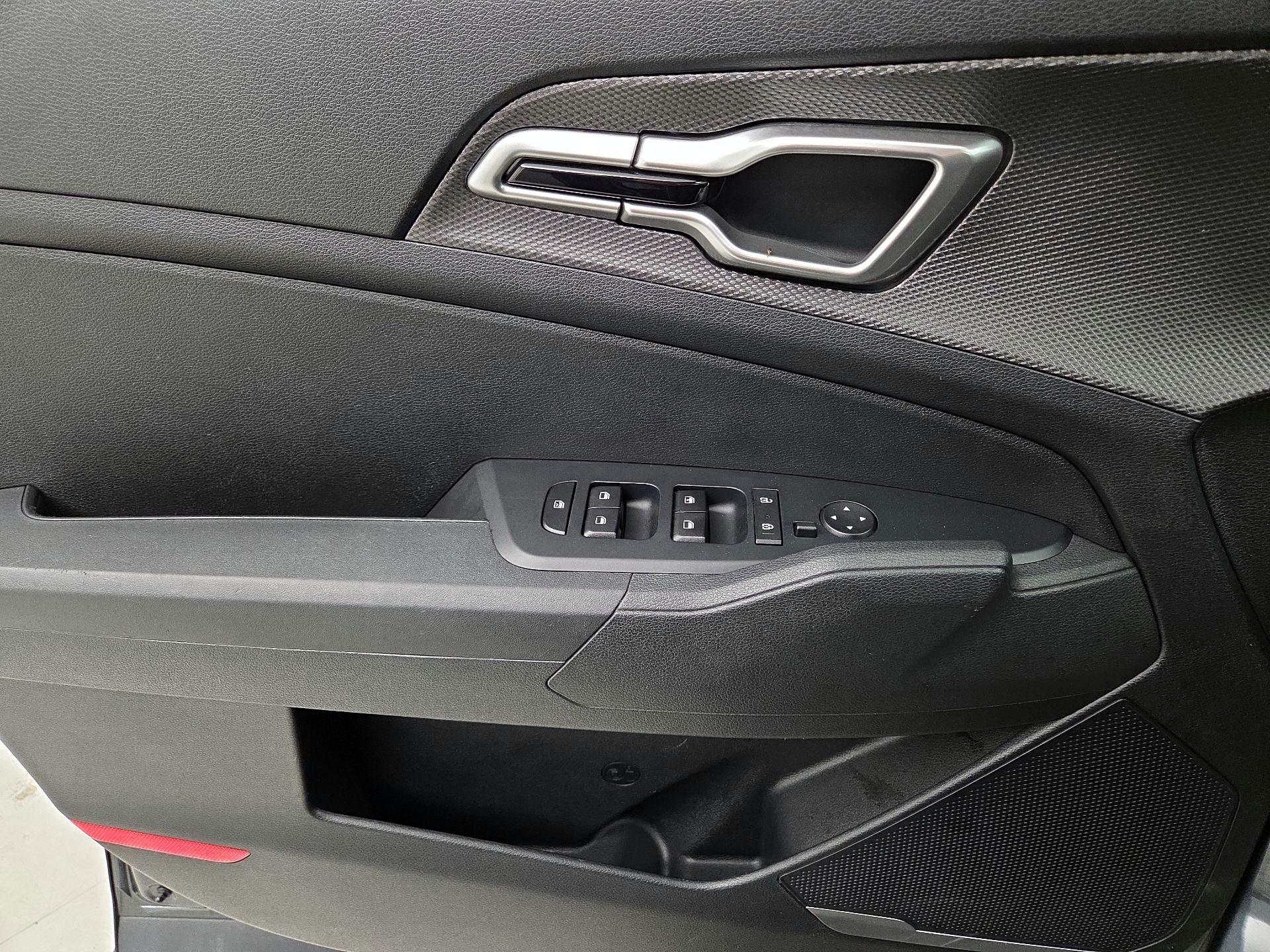 Thumbnail: 2024 Kia Sportage - 12