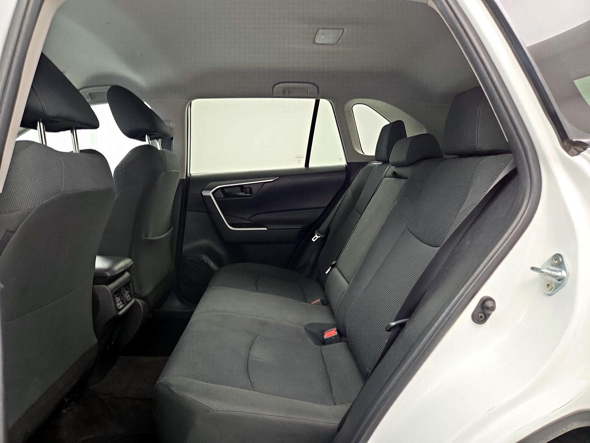 Thumbnail: 2024 Toyota RAV4 - 19