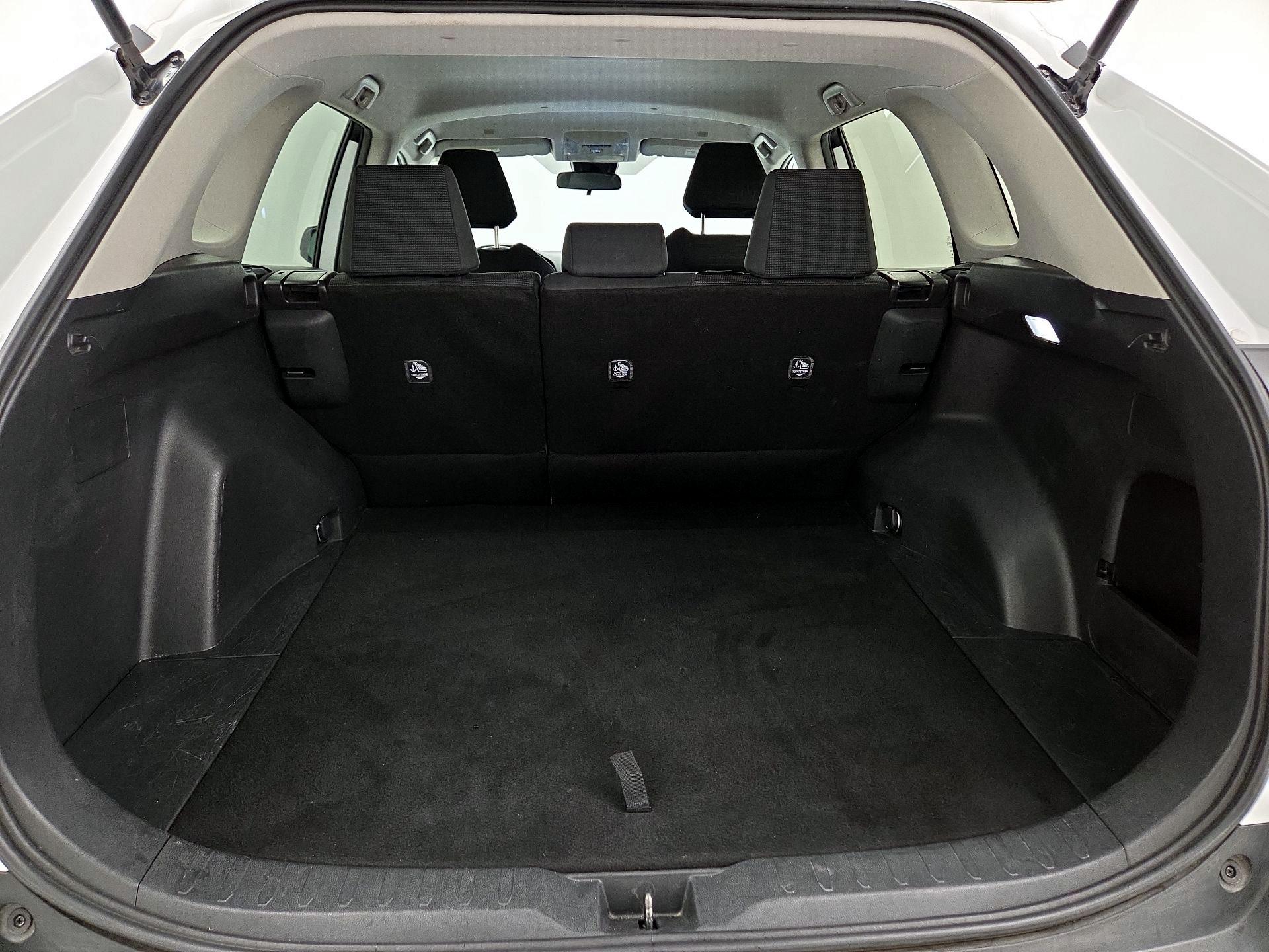 Thumbnail: 2024 Toyota RAV4 - 20