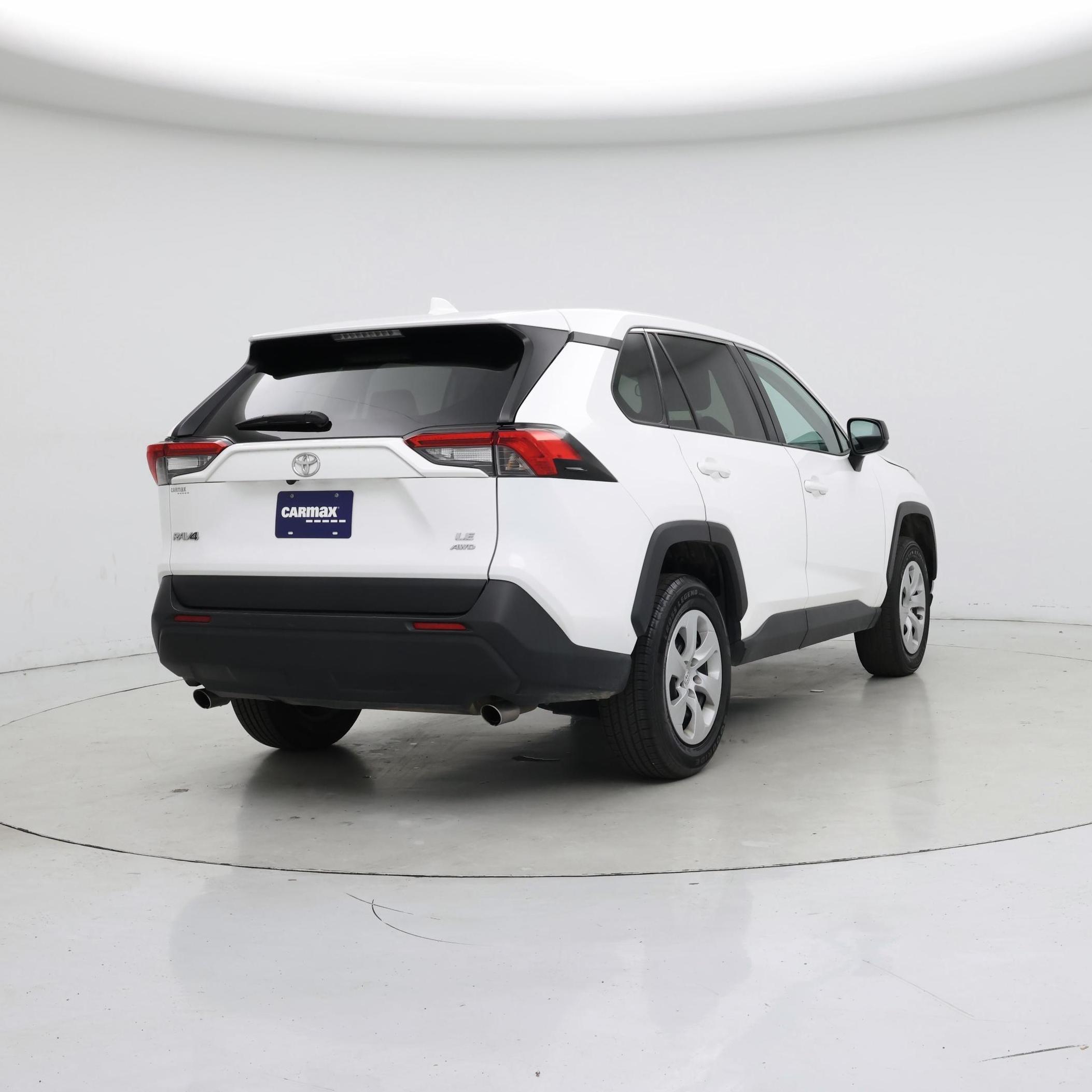 Thumbnail: 2024 Toyota RAV4 - 8