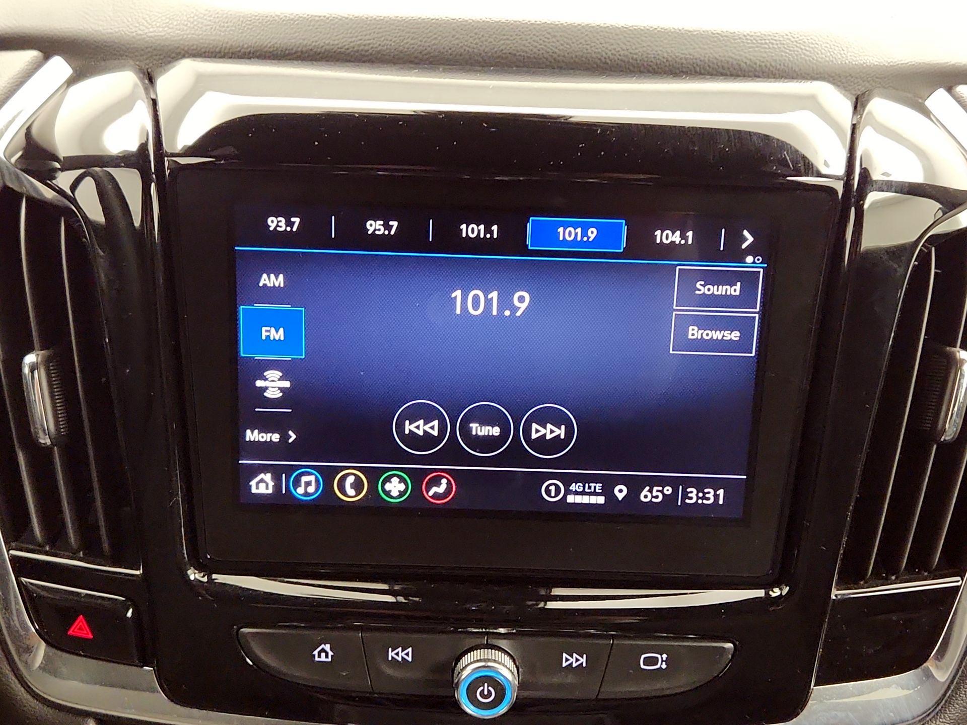 Thumbnail: 2023 Chevrolet Traverse - 15