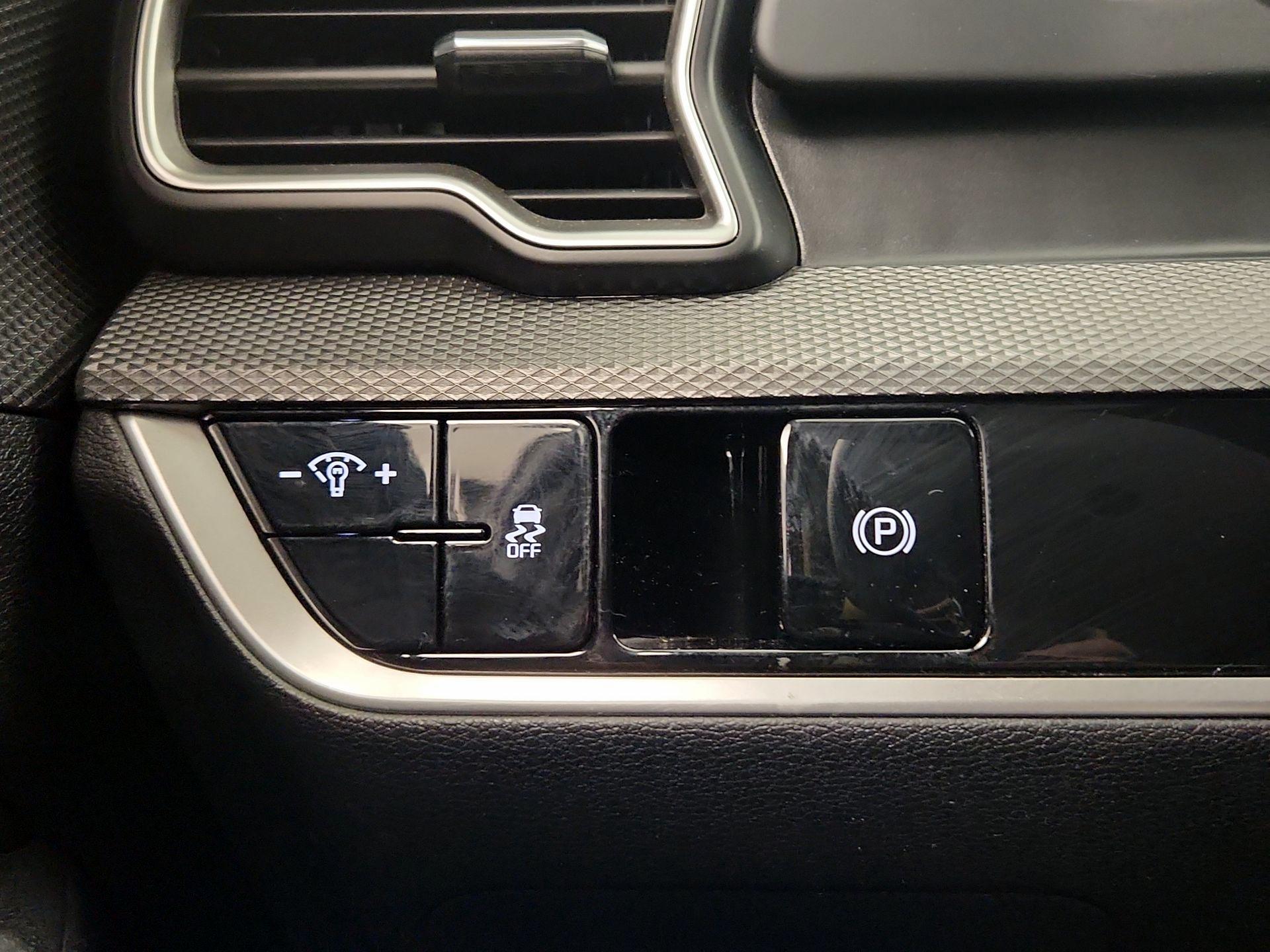 Thumbnail: 2024 Kia Sportage - 13