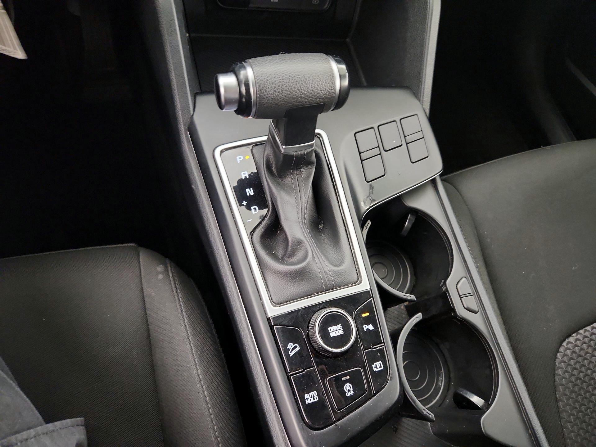 Thumbnail: 2024 Kia Sportage - 17