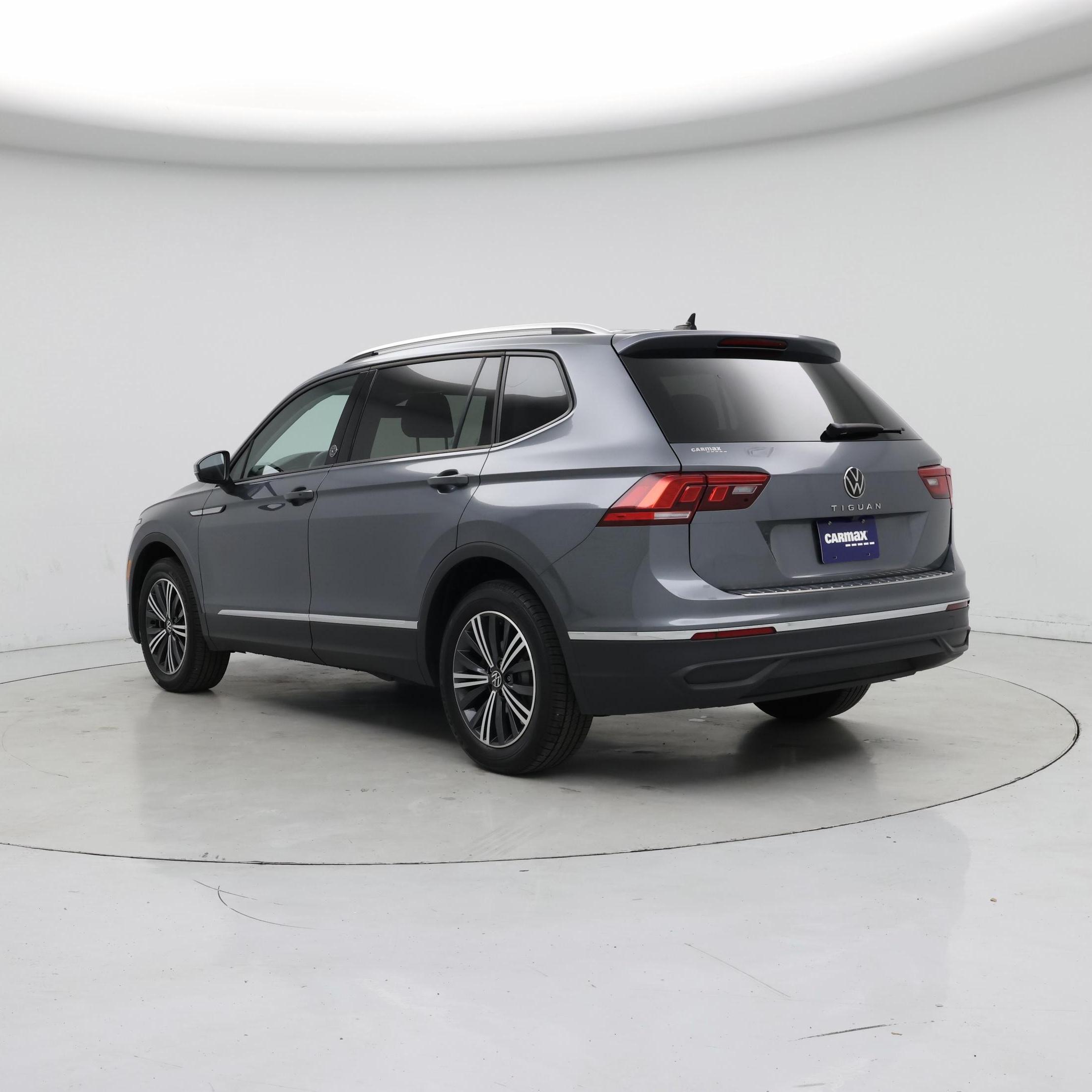 Thumbnail: 2024 Volkswagen Tiguan - 2