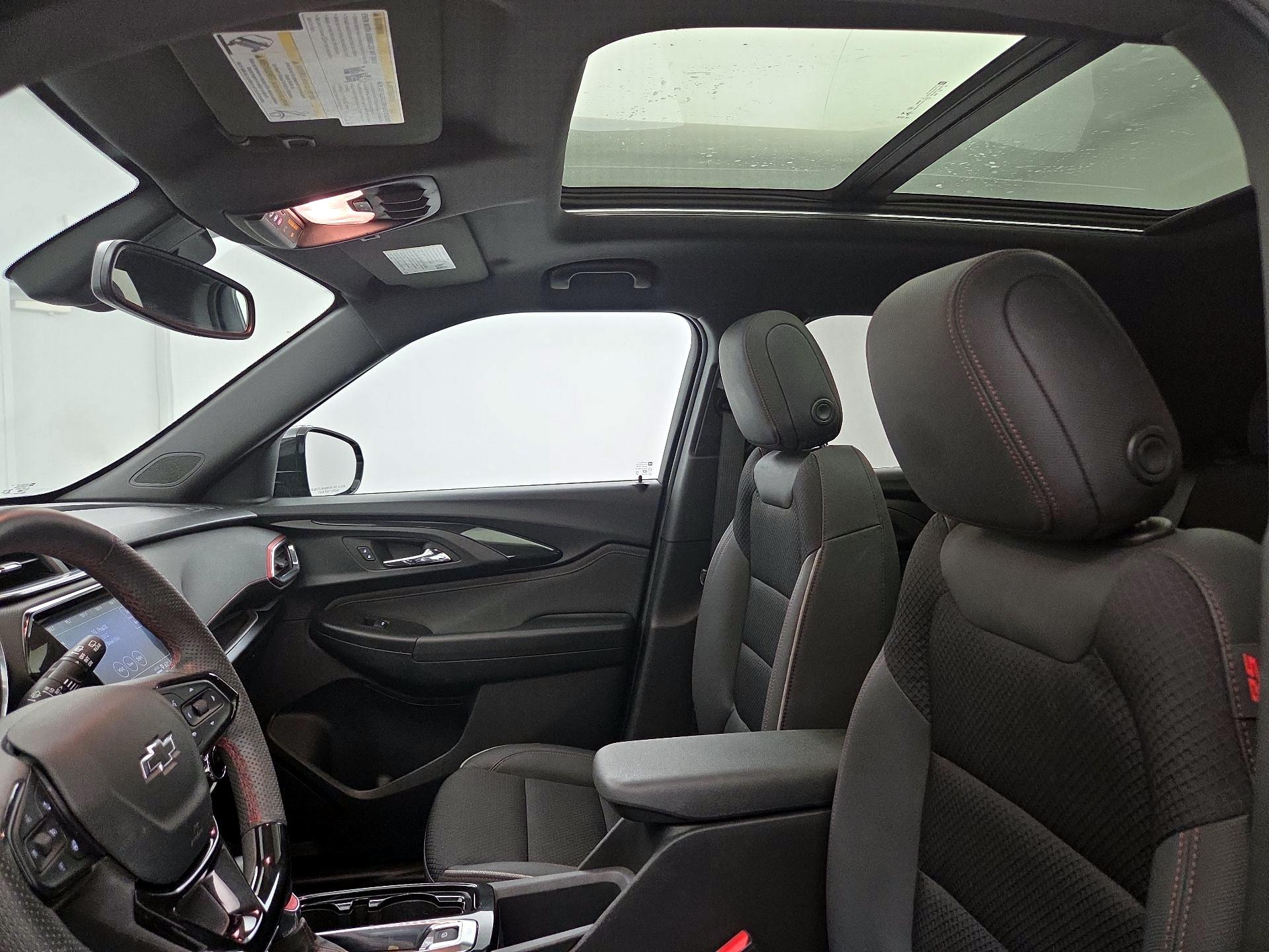 Thumbnail: 2023 Chevrolet TrailBlazer - 19