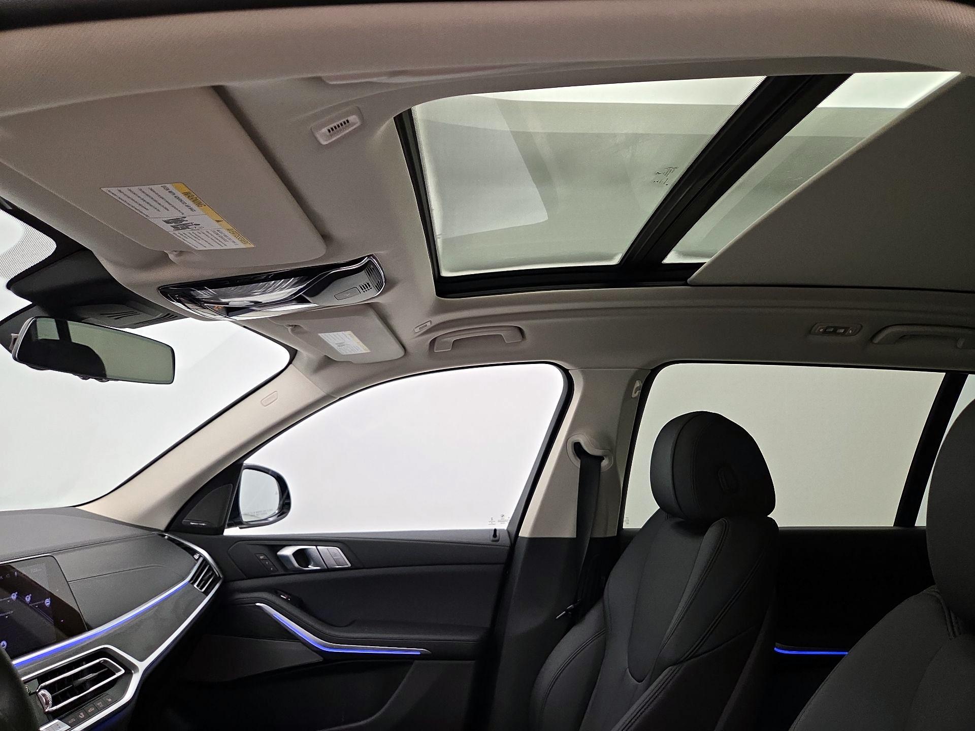 Thumbnail: 2020 BMW X7 - 20