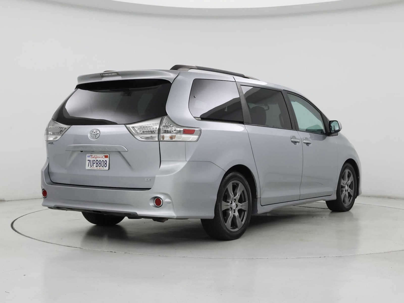 2017 Toyota Sienna SE Premium - Photo 9