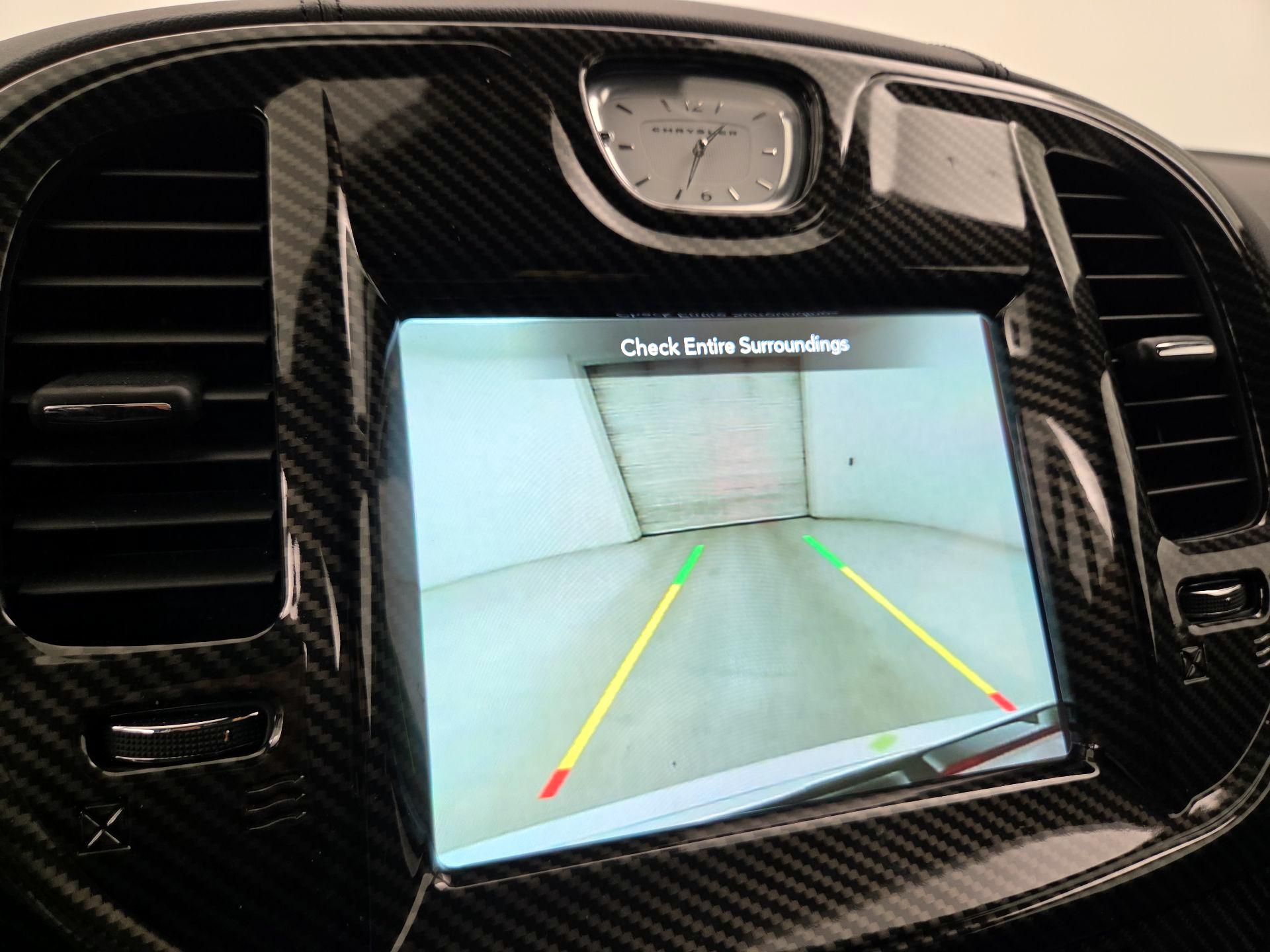 Thumbnail: 2023 Chrysler 300 - 15