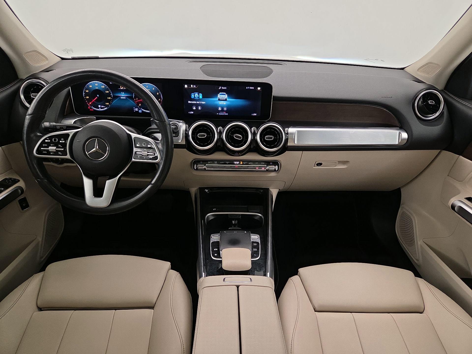 Thumbnail: 2020 Mercedes-Benz GLB - 9