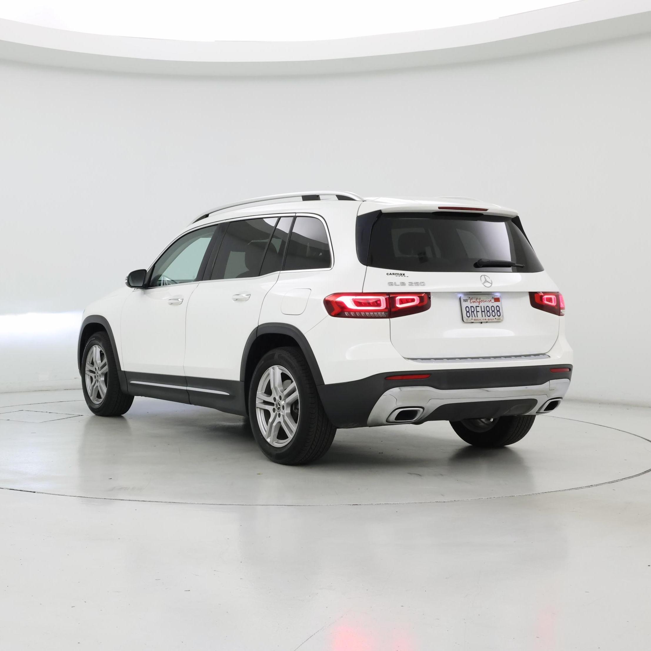 Thumbnail: 2020 Mercedes-Benz GLB - 2