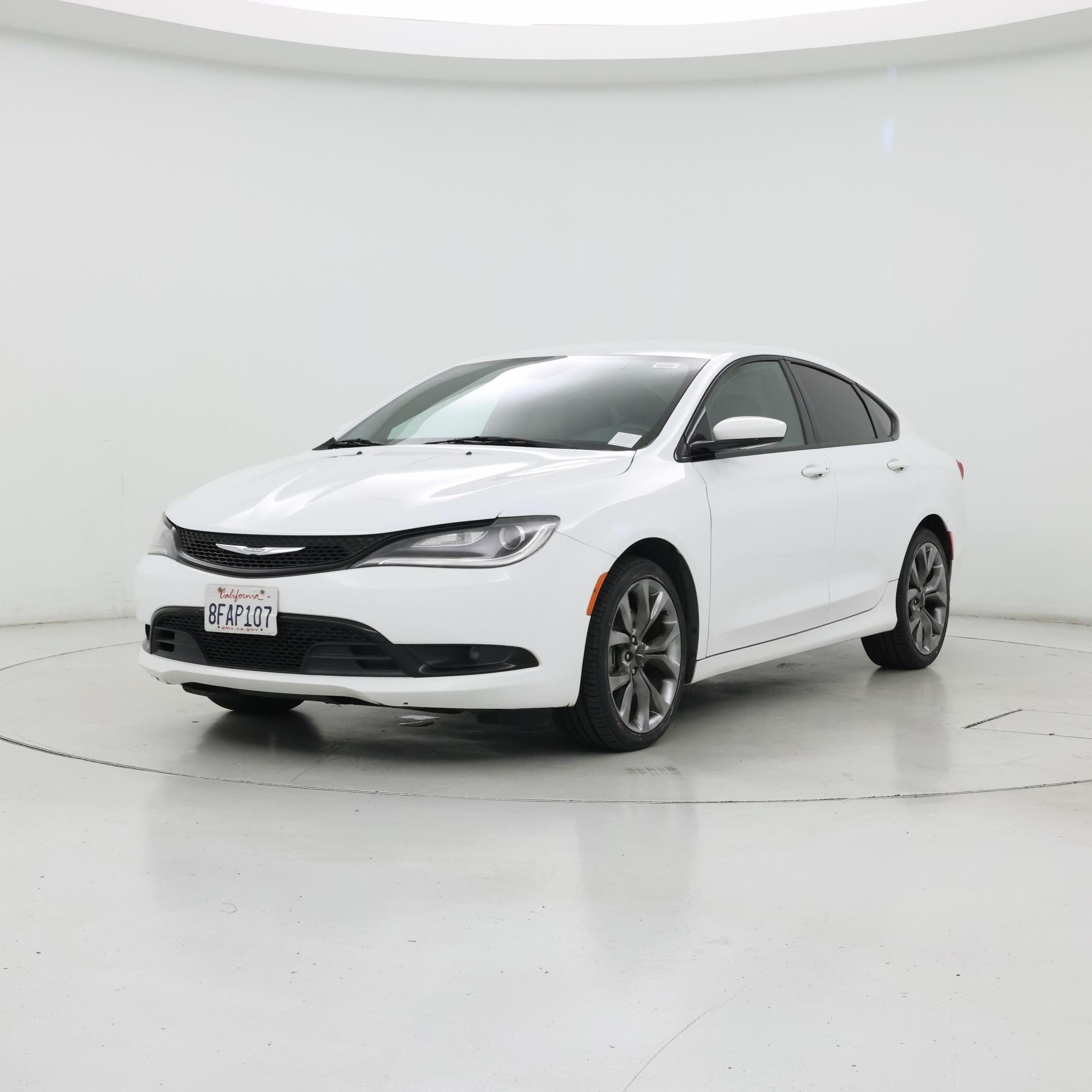 Thumbnail: 2015 Chrysler 200 - 4