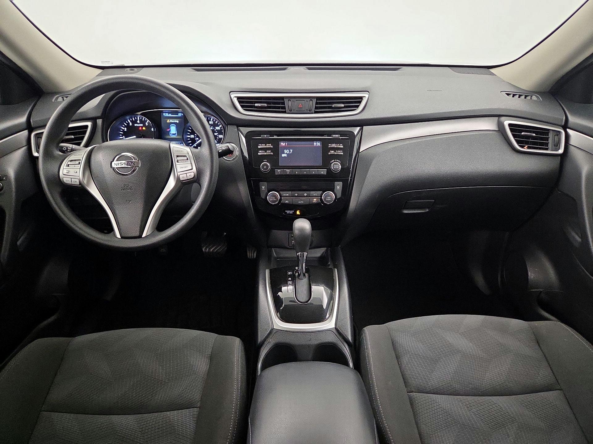 Thumbnail: 2016 Nissan Rogue - 9