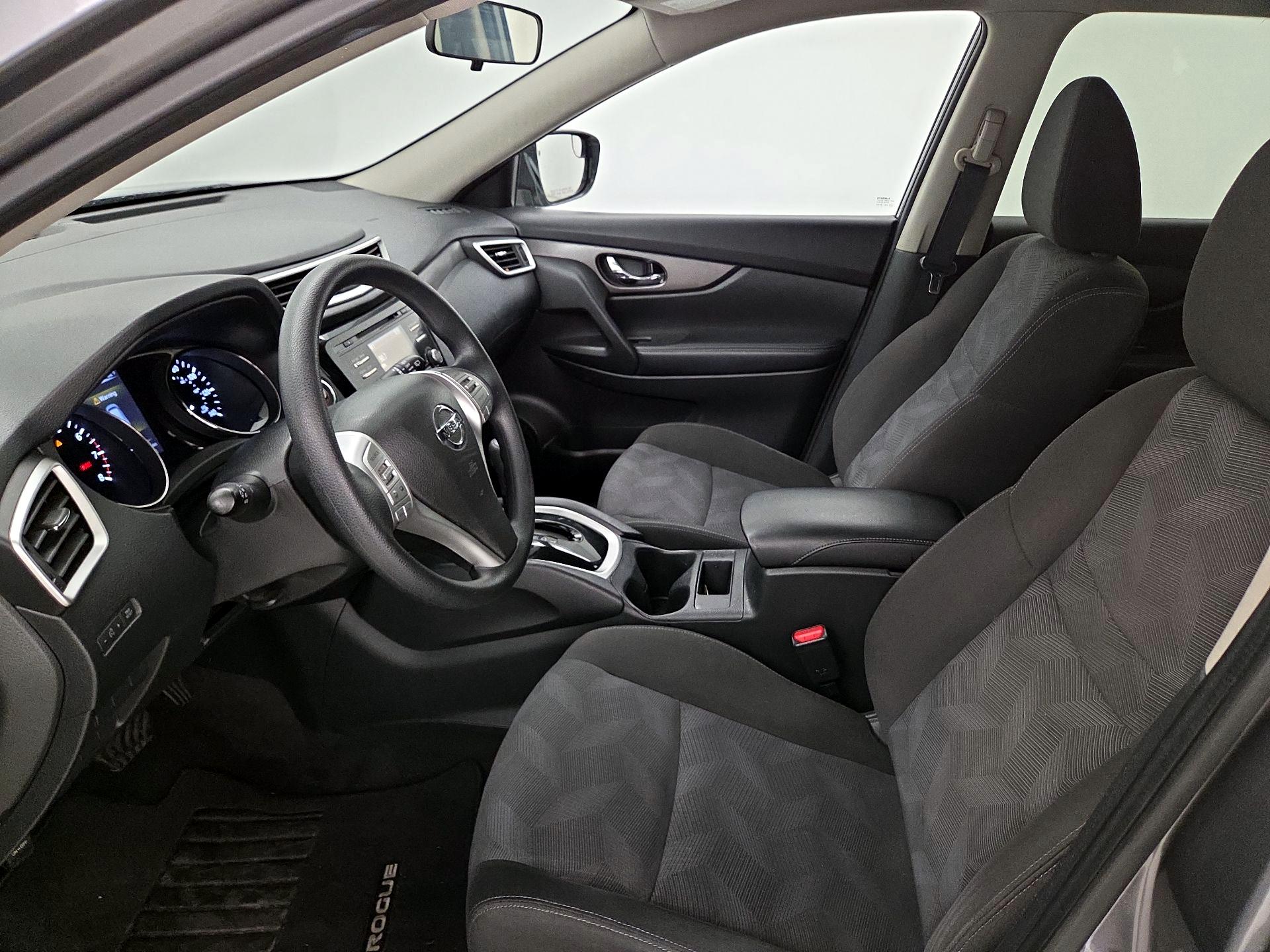 Thumbnail: 2016 Nissan Rogue - 11