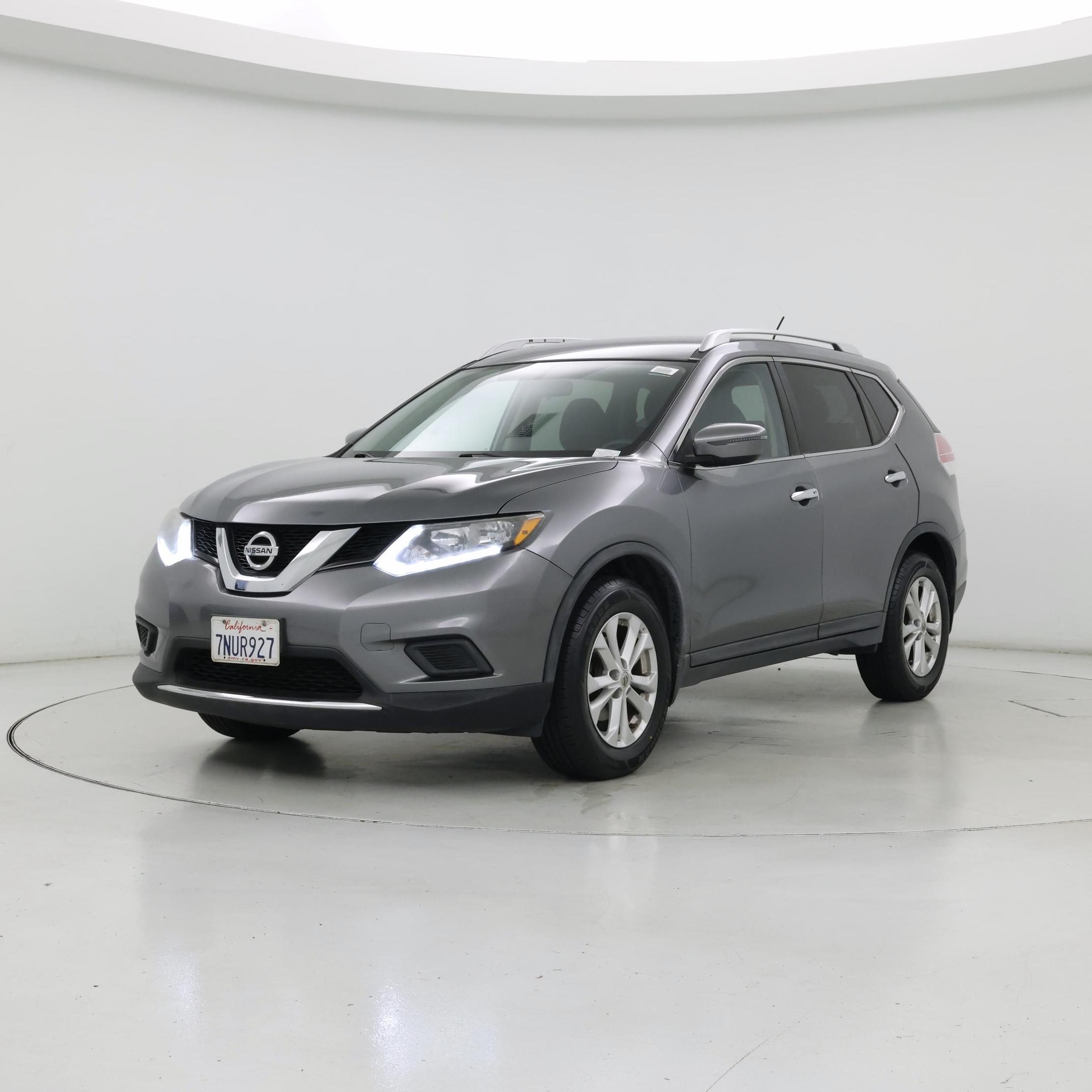 Thumbnail: 2016 Nissan Rogue - 4