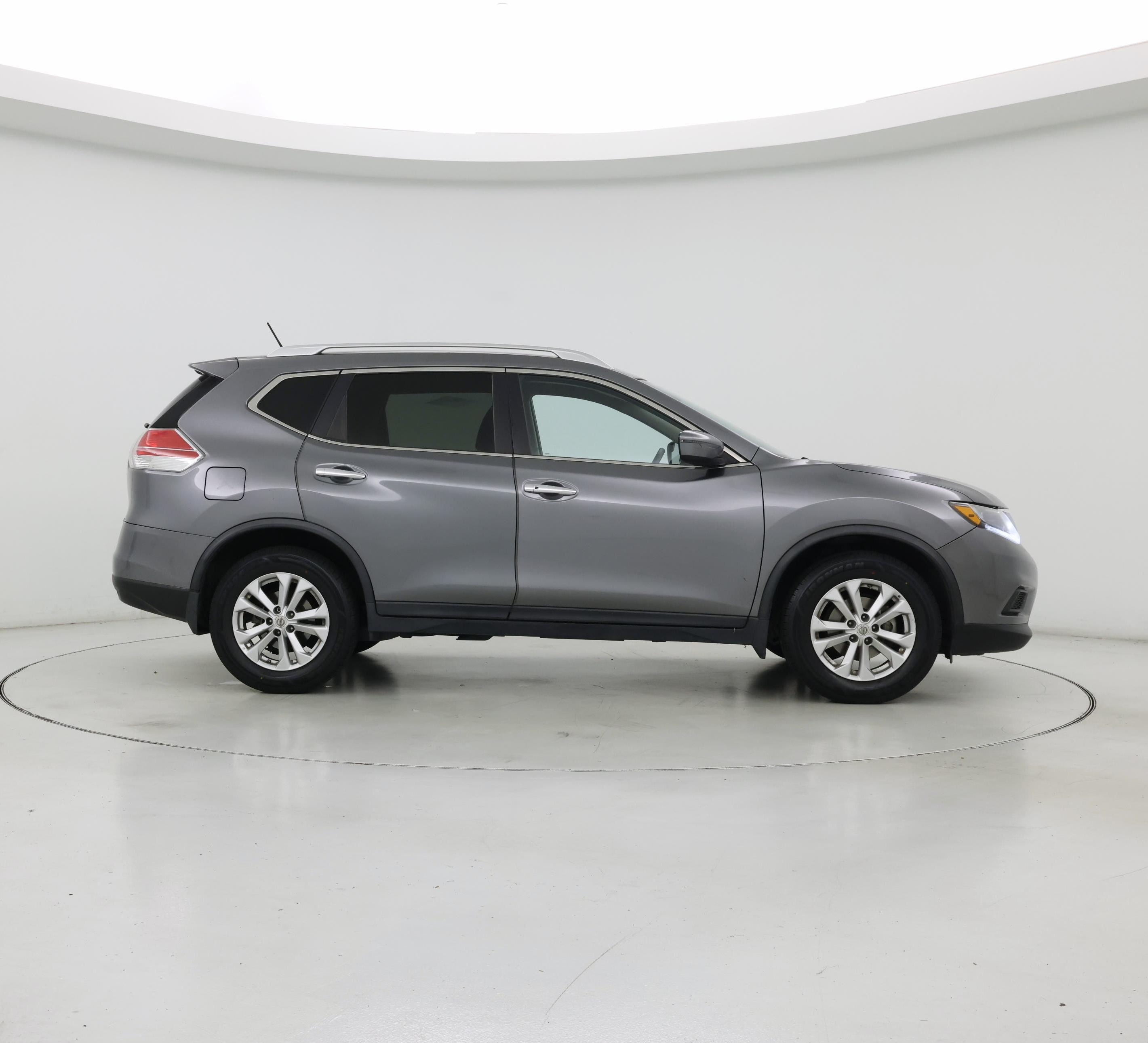 Thumbnail: 2016 Nissan Rogue - 7