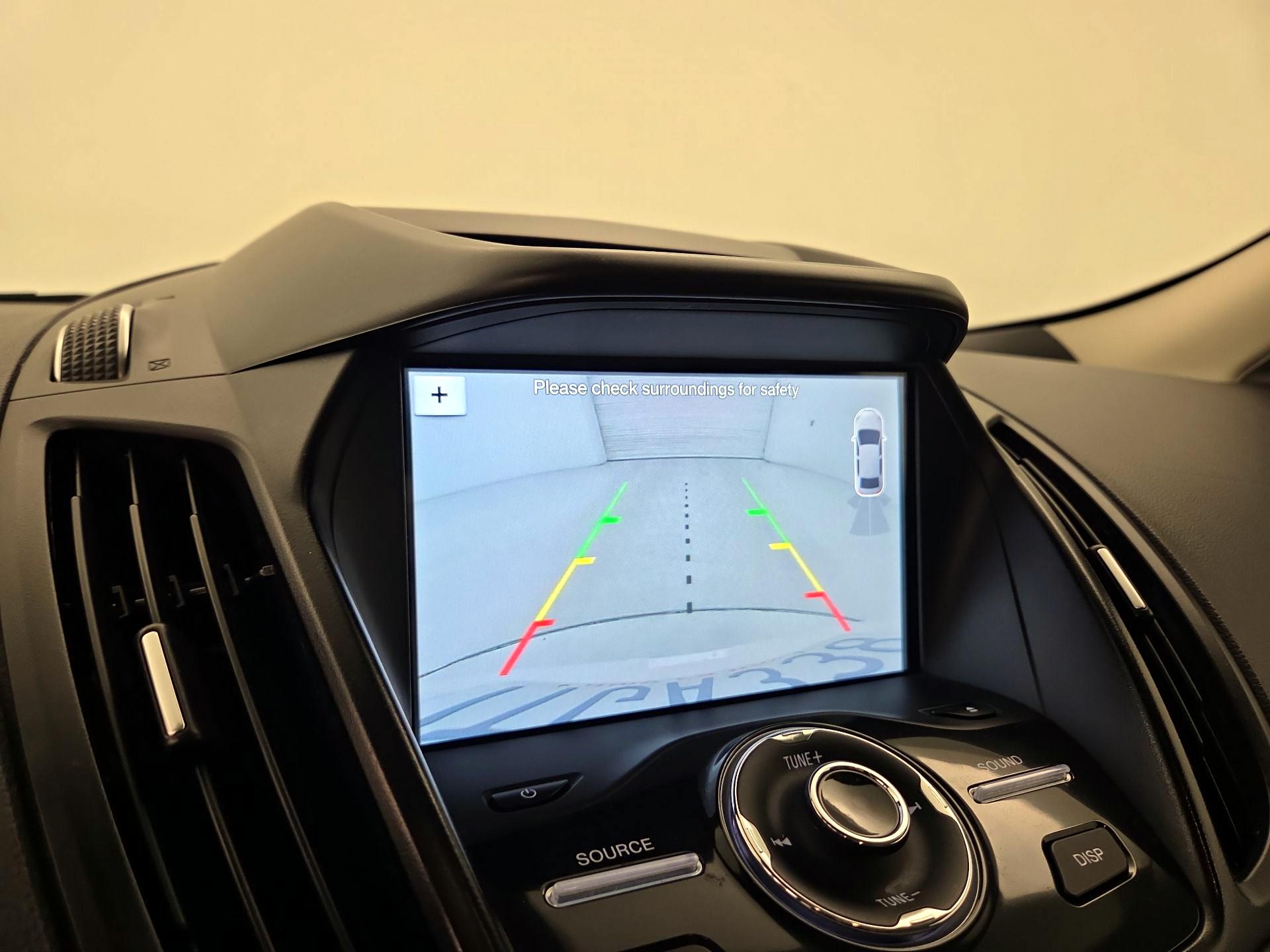 Thumbnail: 2017 Ford Escape - 15