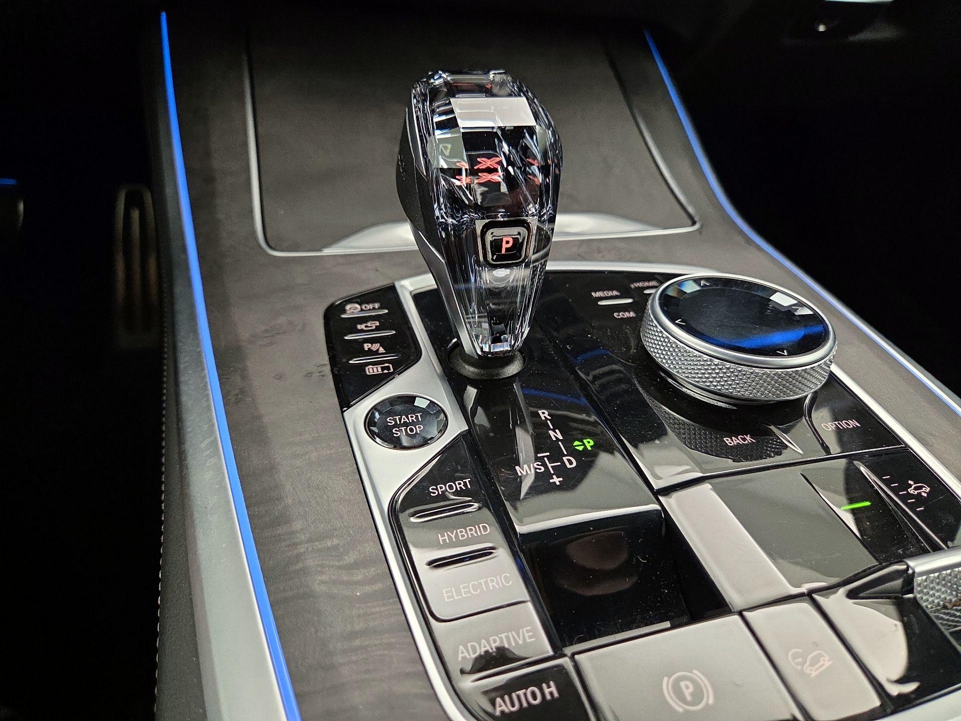 Thumbnail: 2021 BMW X5 - 18