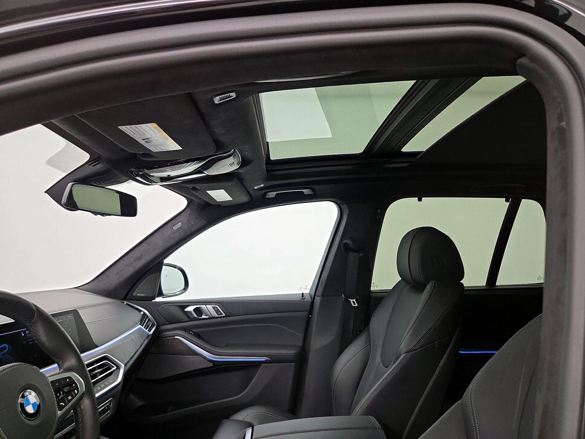 Thumbnail: 2021 BMW X5 - 20