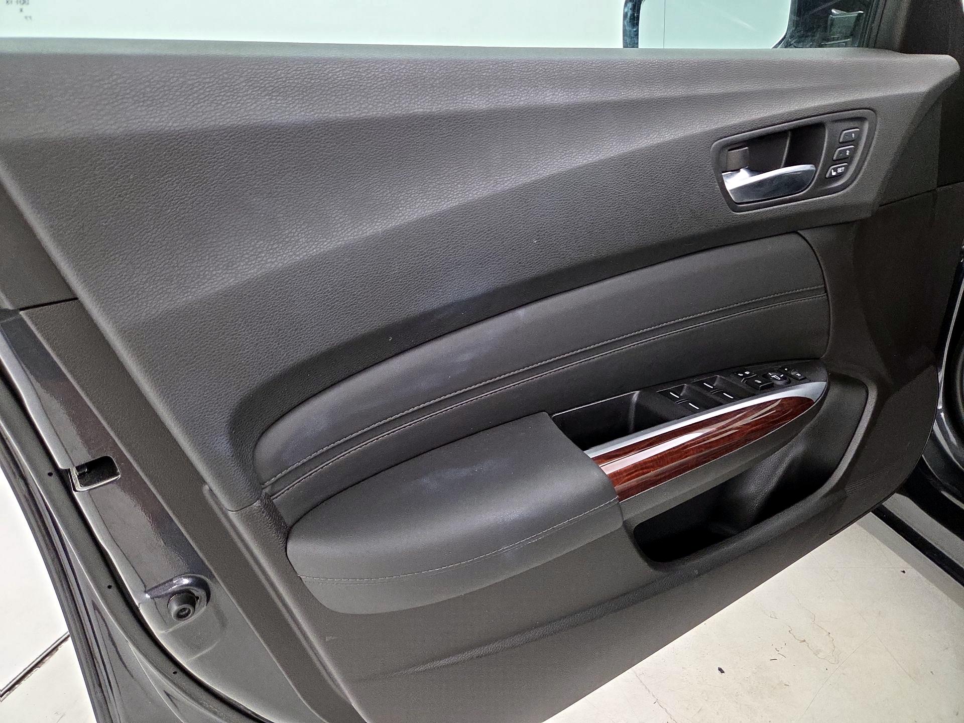 Thumbnail: 2015 Acura TLX - 12