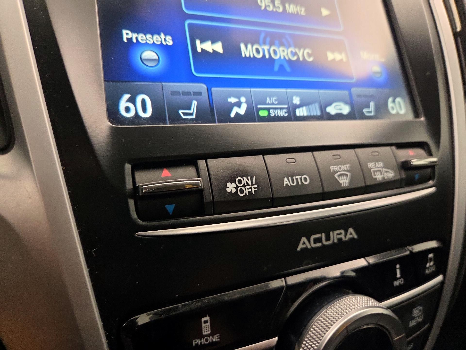 Thumbnail: 2015 Acura TLX - 16