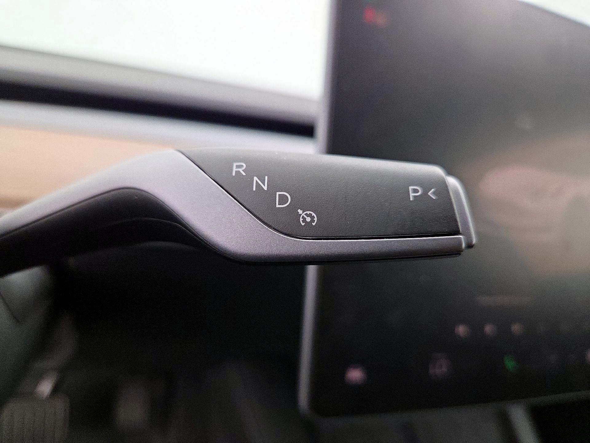 Thumbnail: 2023 Tesla Model 3 - 17