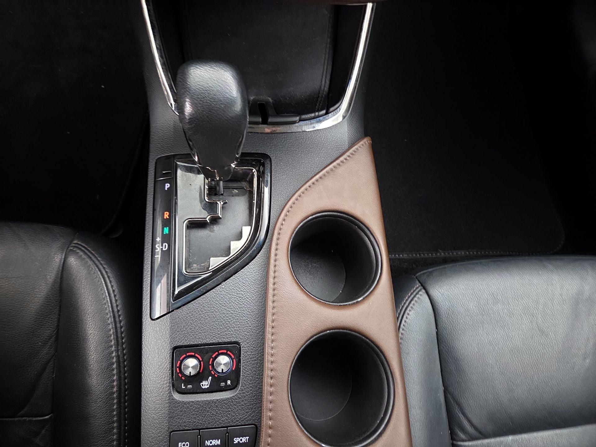 Thumbnail: 2015 Toyota Avalon - 17