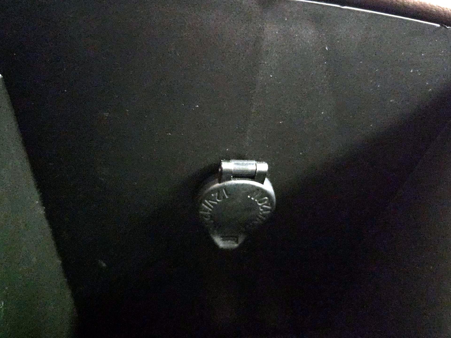 Thumbnail: 2015 Toyota Avalon - 18