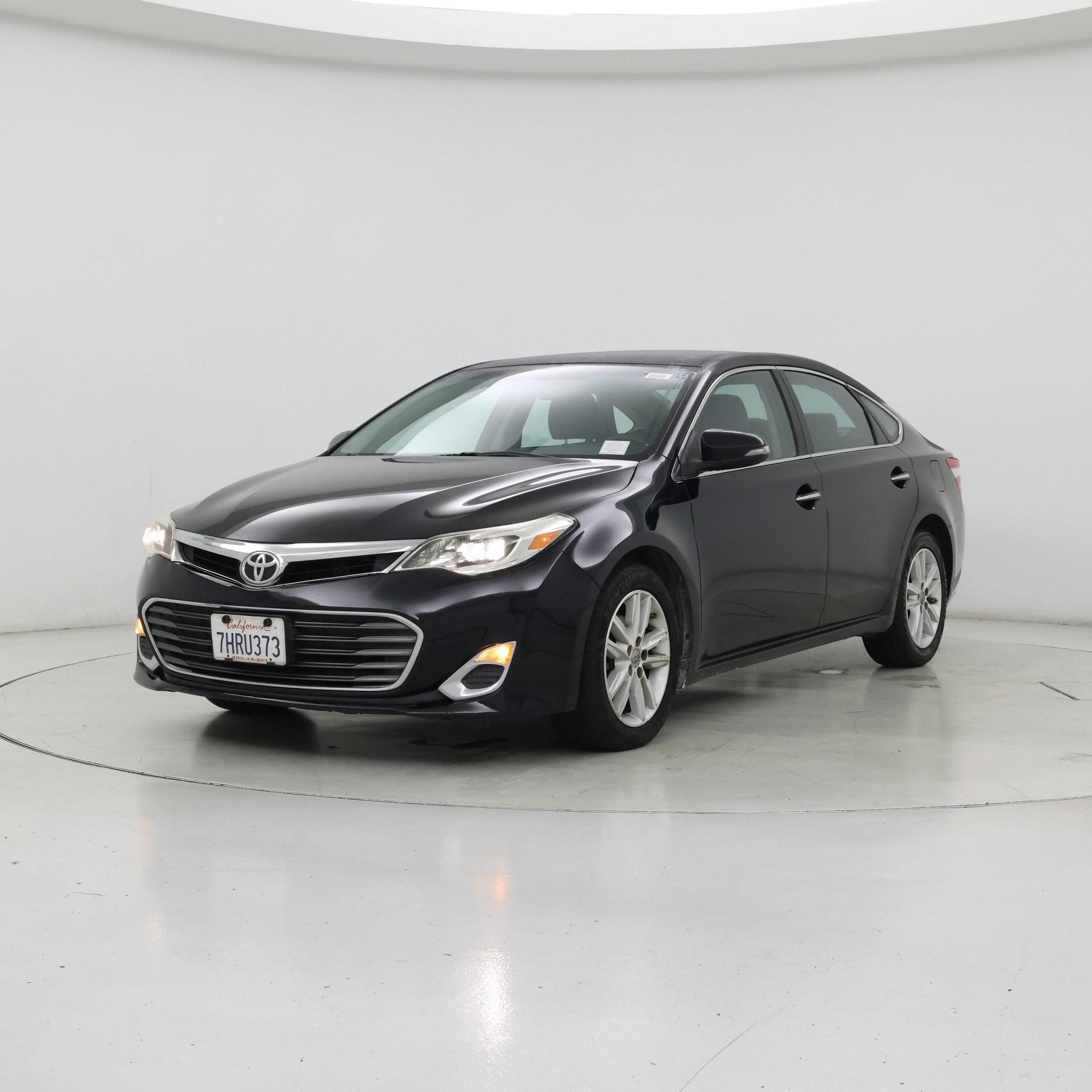Thumbnail: 2015 Toyota Avalon - 4