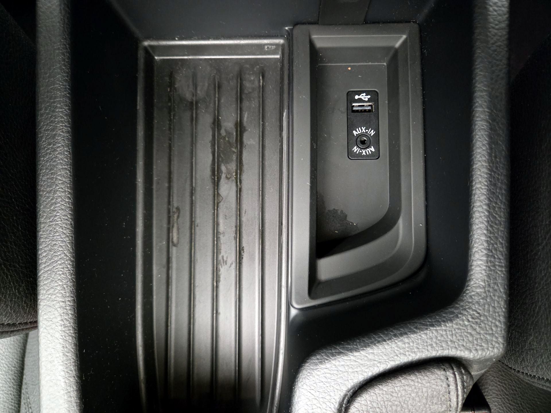 Thumbnail: 2015 BMW 3 Series - 18