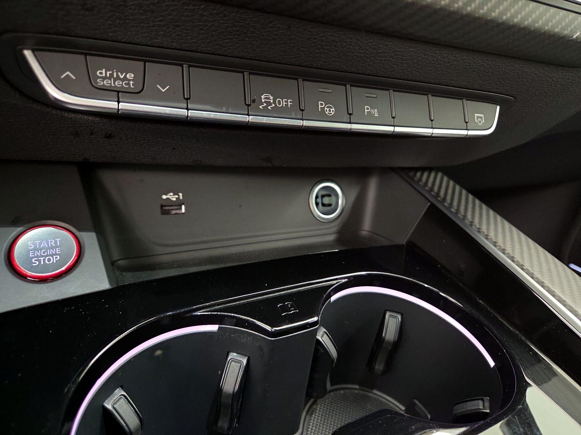 Thumbnail: 2022 Audi RS 5 - 19