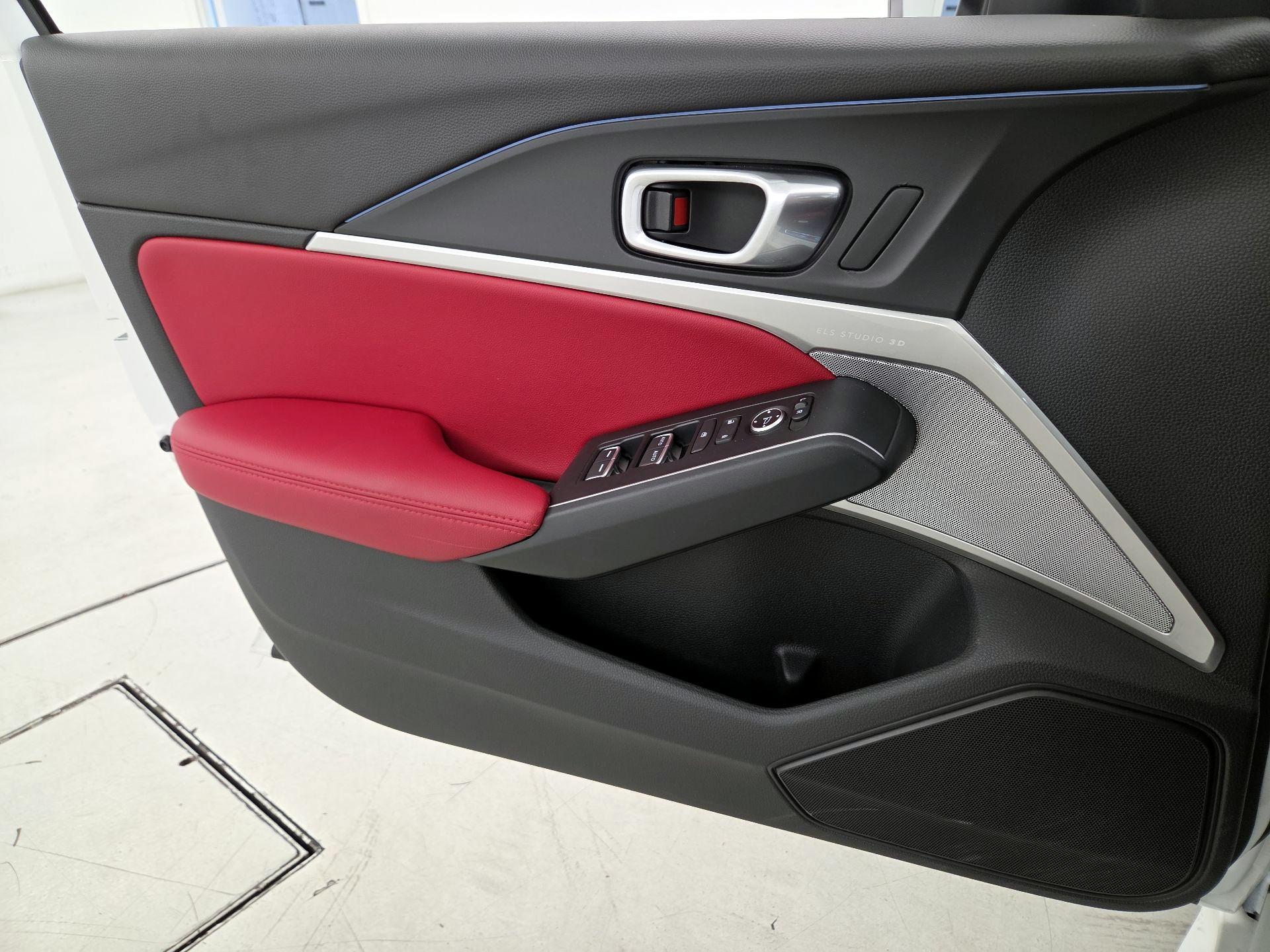 Thumbnail: 2024 Acura Integra - 12