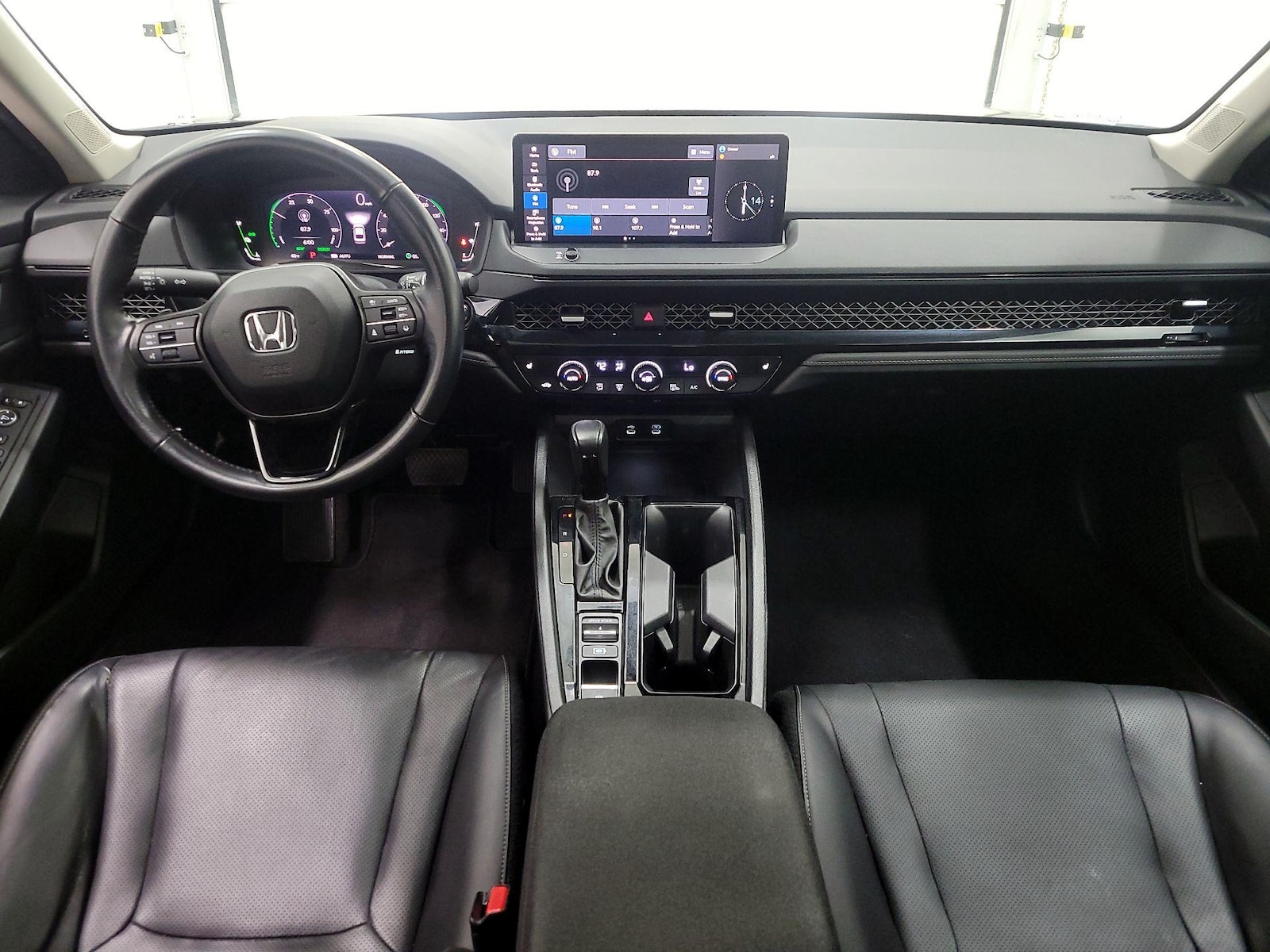 2023 Honda Accord Hybrid EX-L - Photo 10