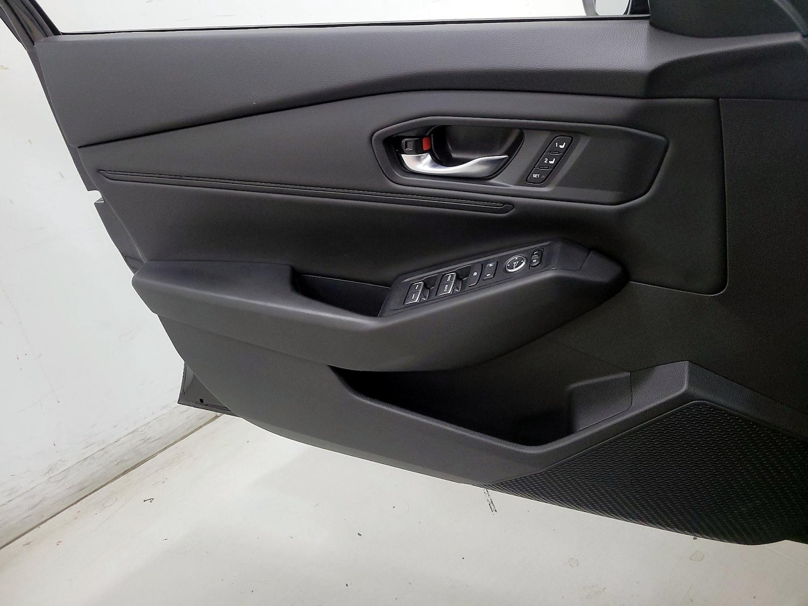 2023 Honda Accord Hybrid EX-L - Photo 13