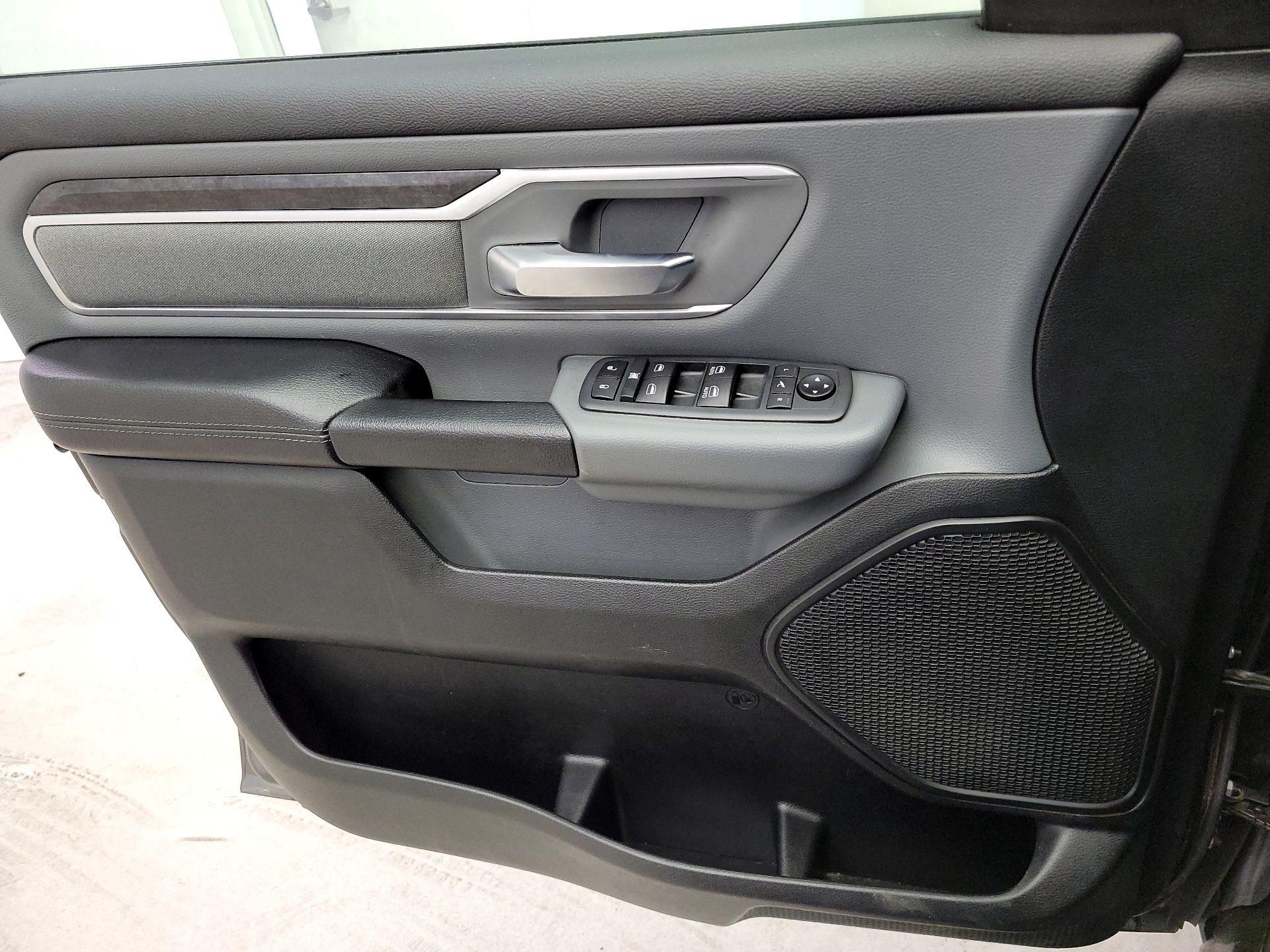 Thumbnail: 2021 RAM 1500 - 10