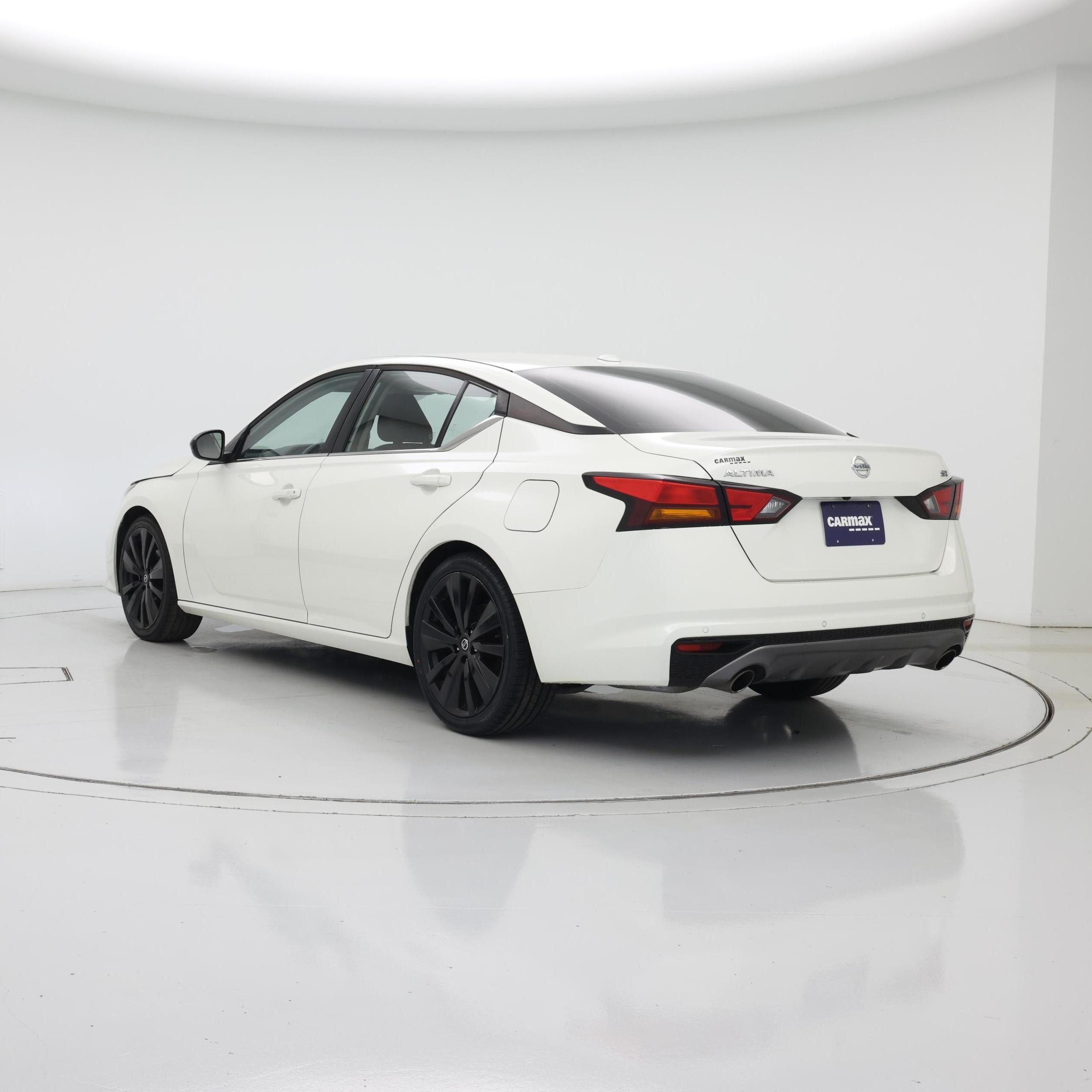 Thumbnail: 2020 Nissan Altima - 2