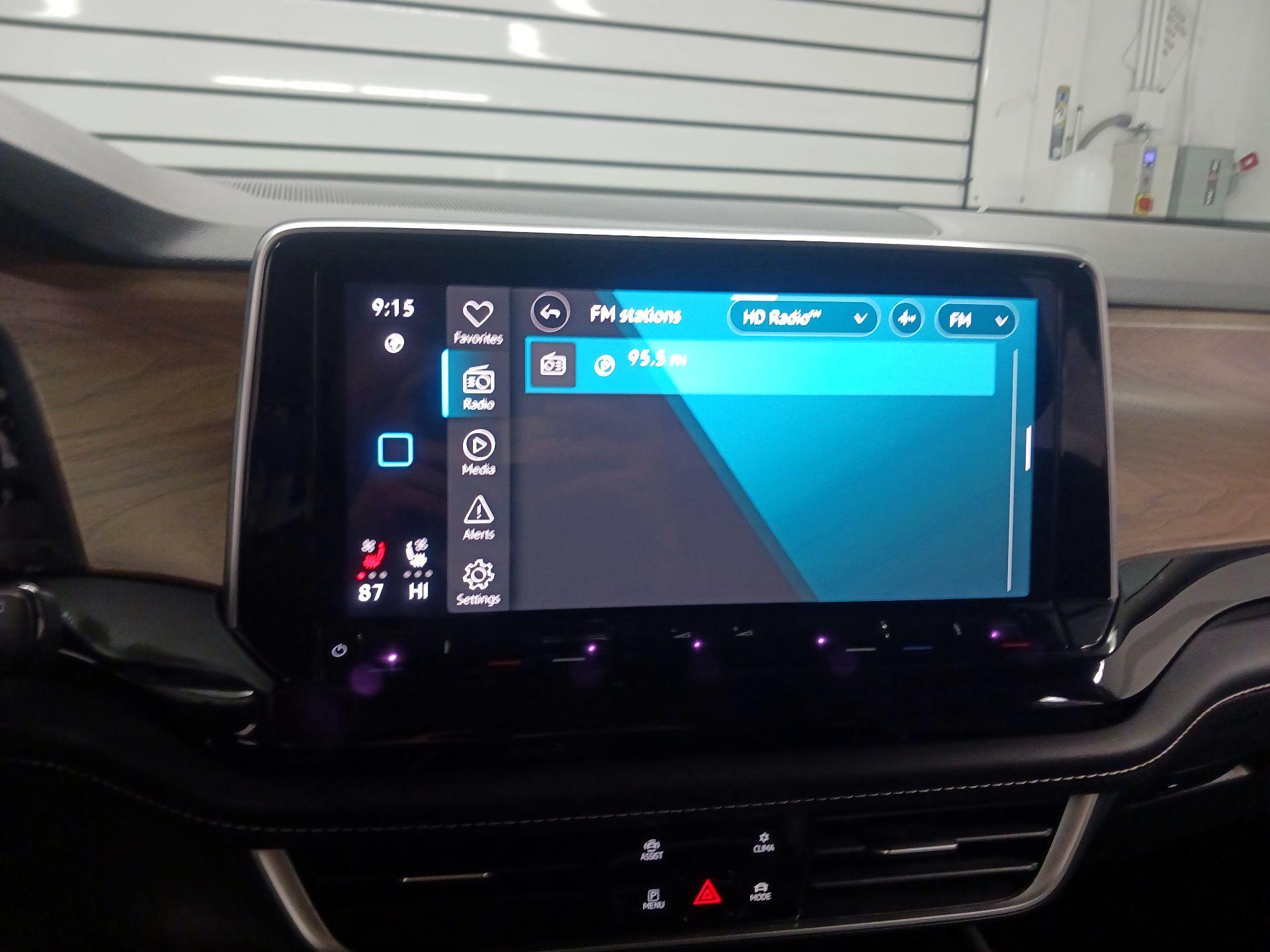 Thumbnail: 2024 Volkswagen Atlas - 14