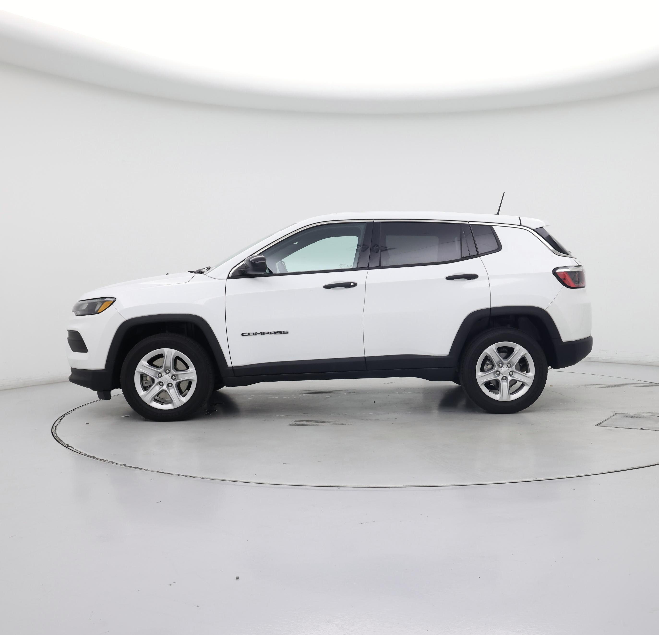 Thumbnail: 2023 Jeep Compass - 3