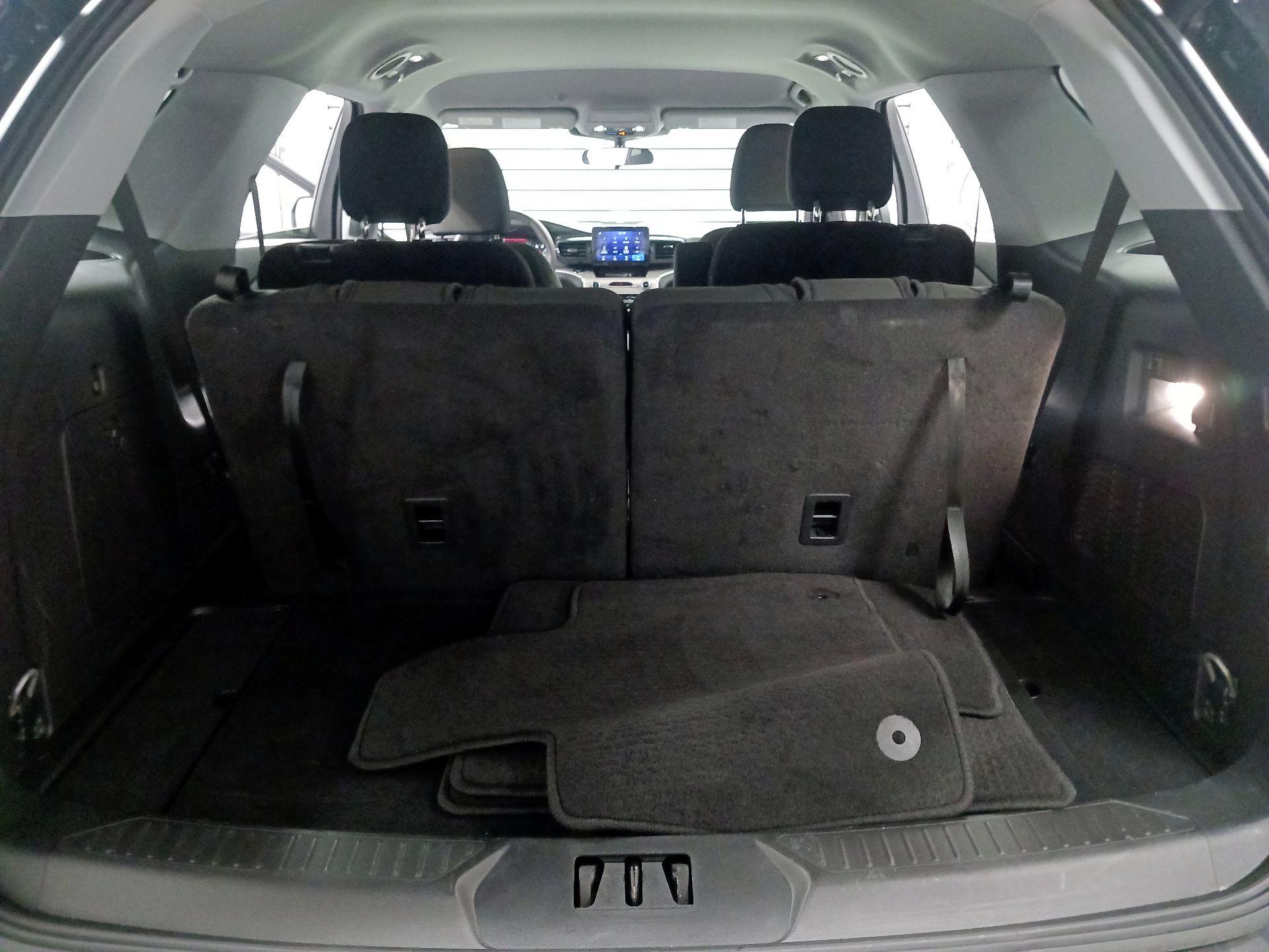 Thumbnail: 2024 Ford Explorer - 18