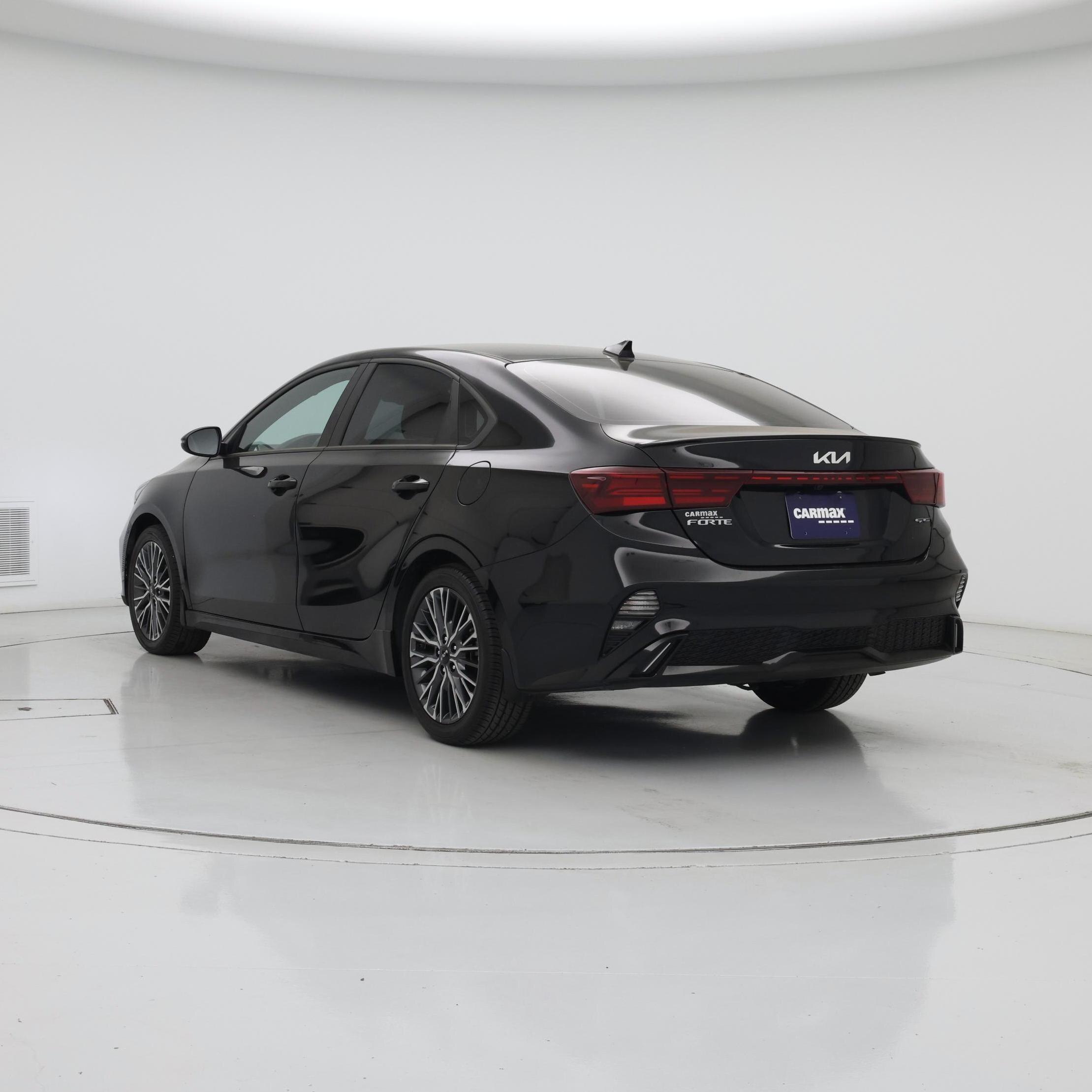 Thumbnail: 2023 Kia Forte - 2