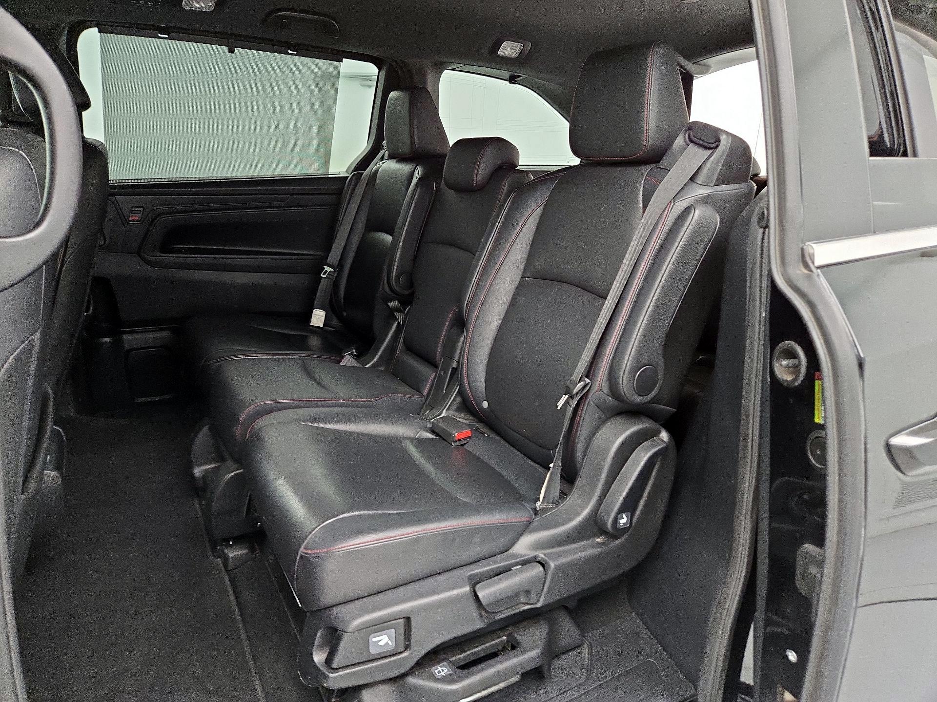 Thumbnail: 2023 Honda Odyssey - 20