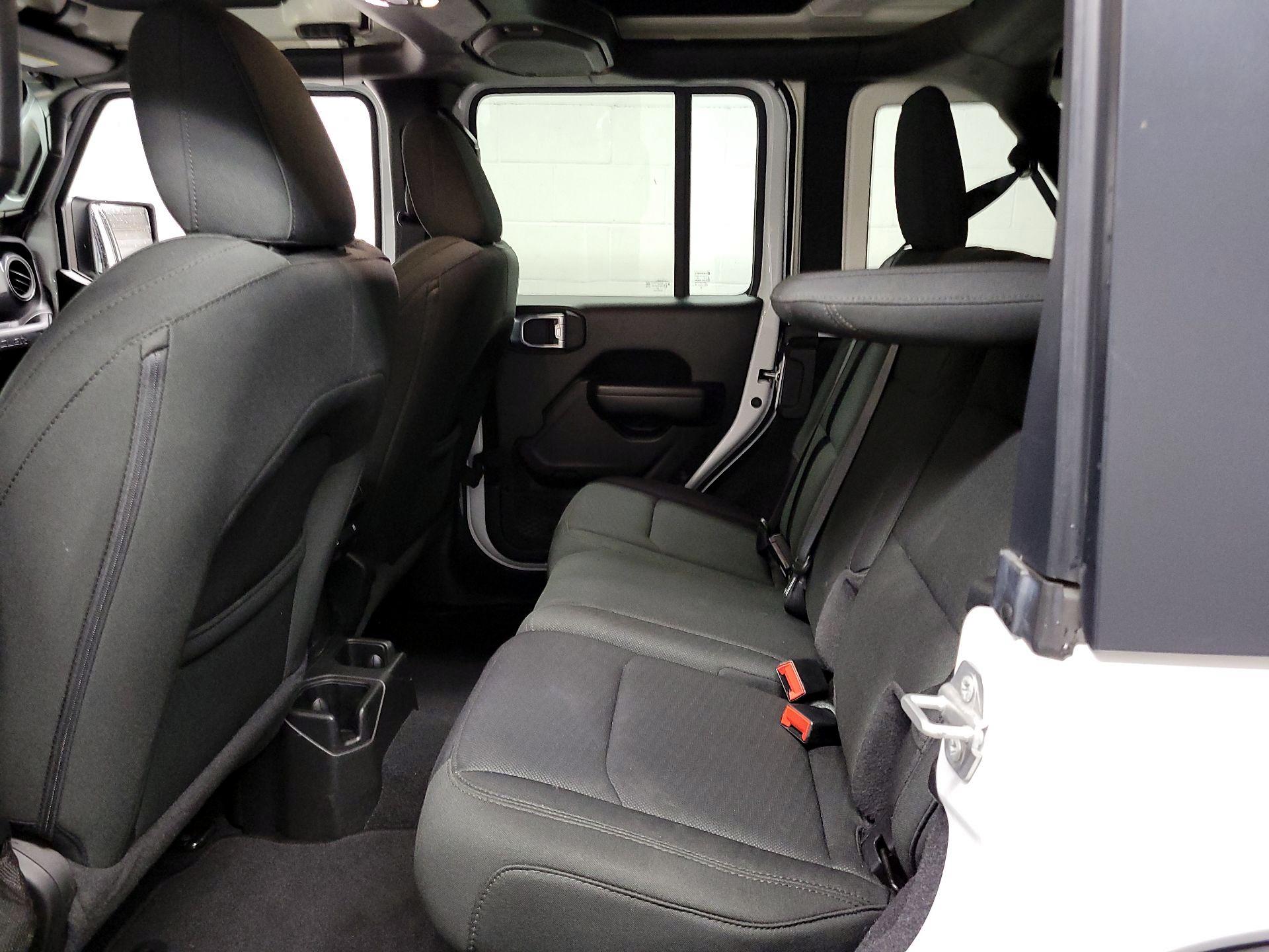 Thumbnail: 2021 Jeep Wrangler - 17