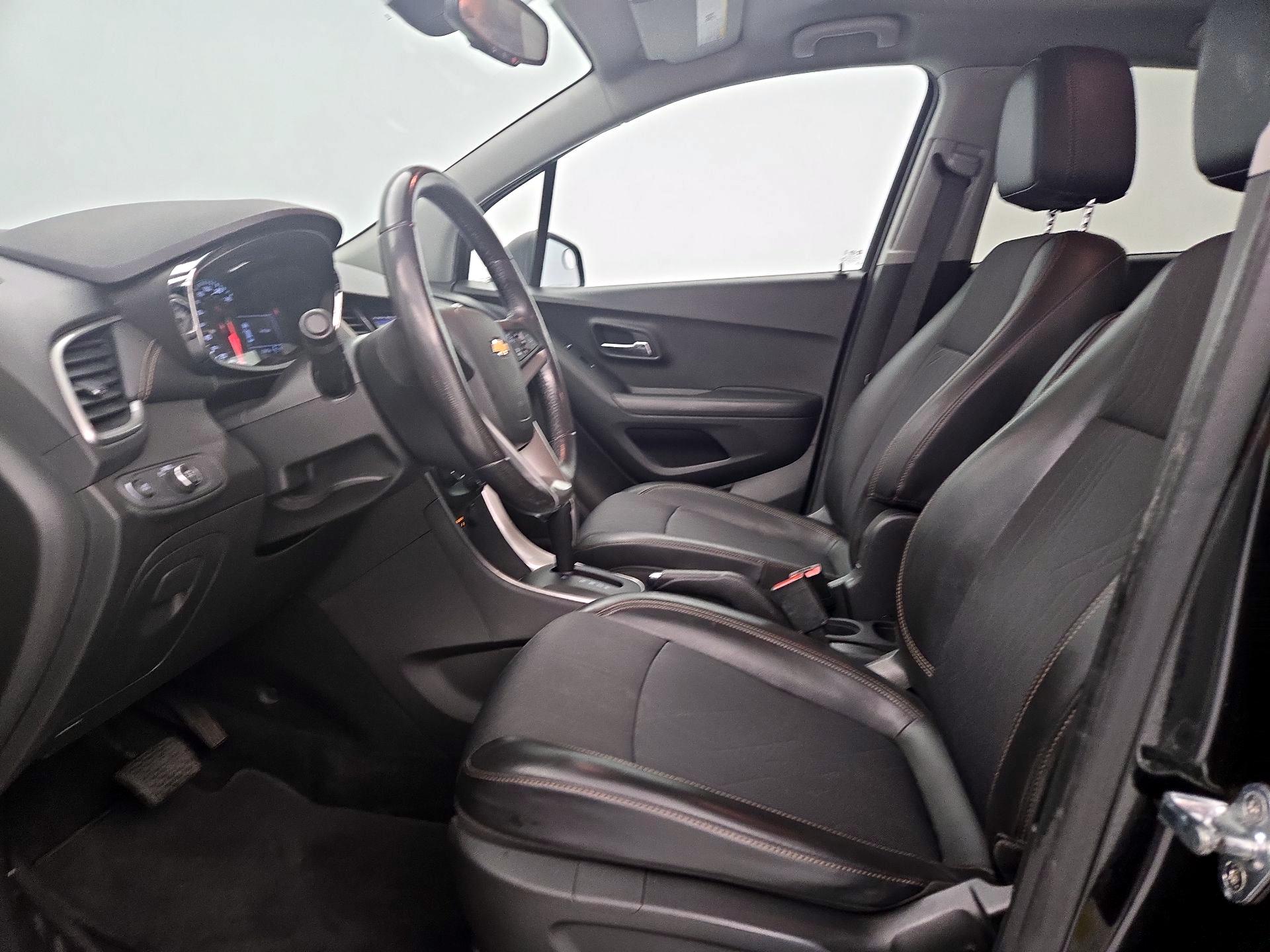 Thumbnail: 2020 Chevrolet Trax - 11