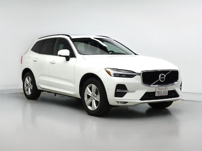 2022 Volvo XC60 B5 Momentum