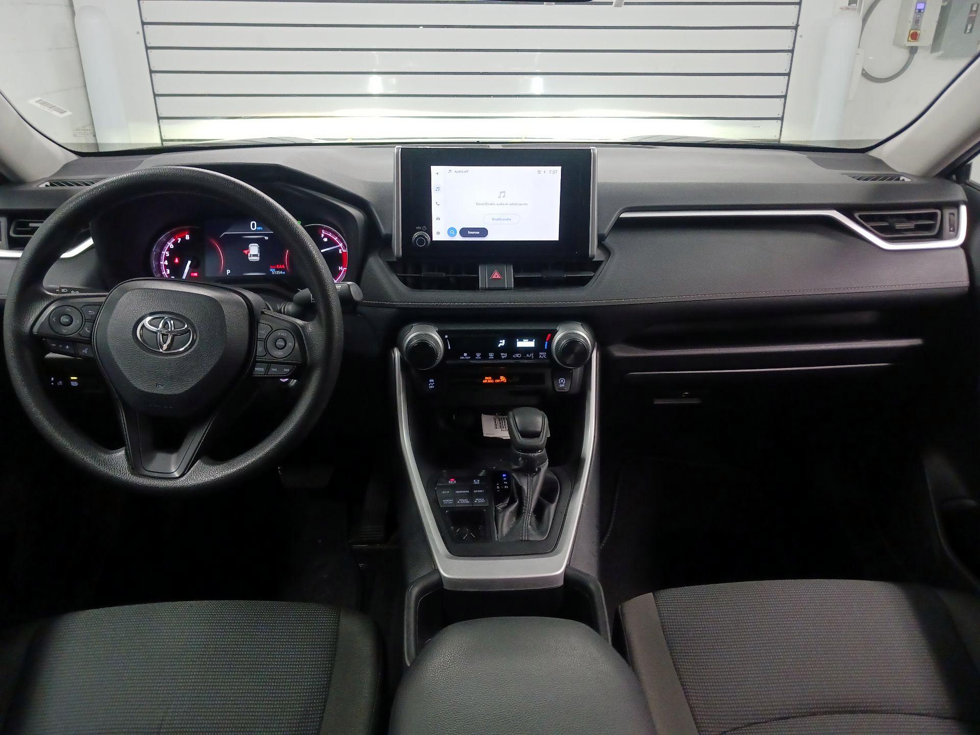 Thumbnail: 2024 Toyota RAV4 - 9