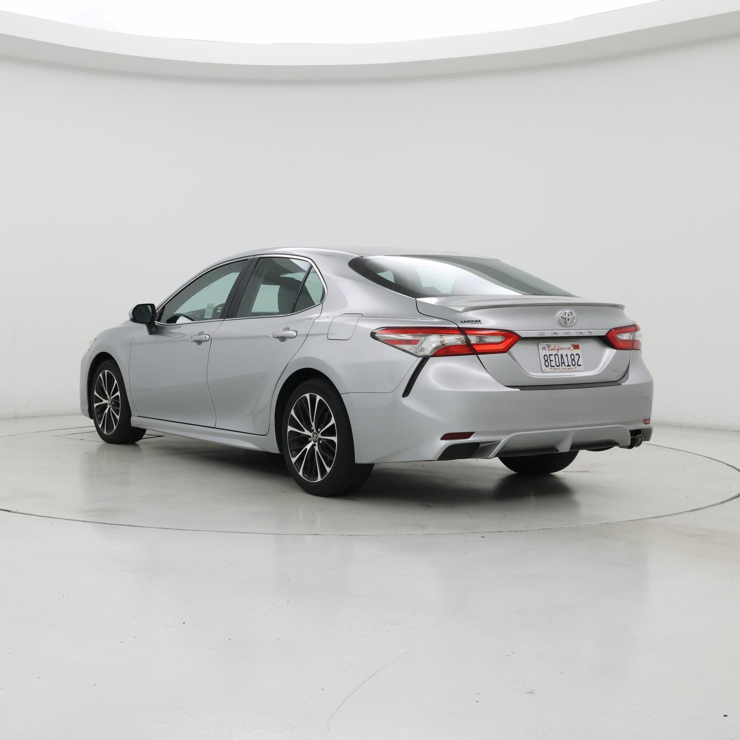 Thumbnail: 2018 Toyota Camry - 2