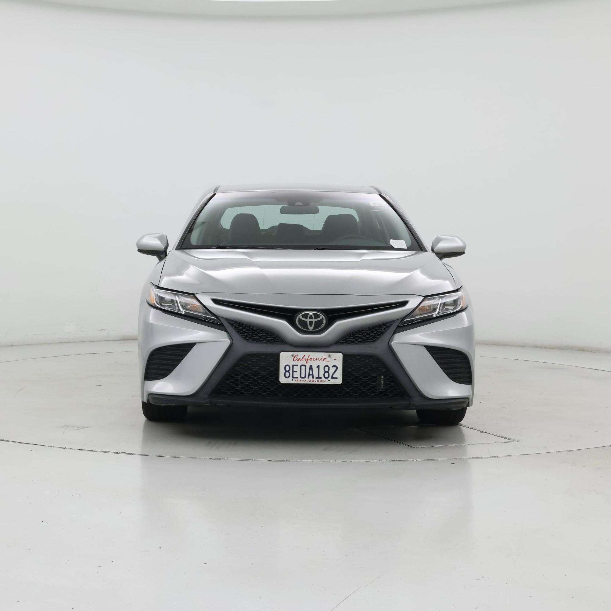 Thumbnail: 2018 Toyota Camry - 5