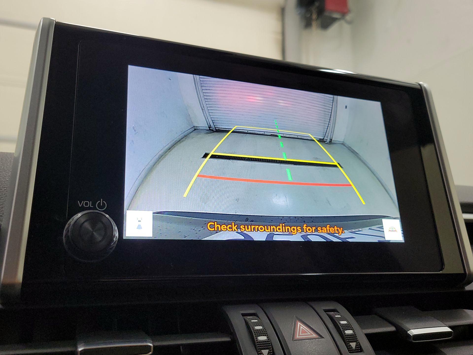 Thumbnail: 2023 Toyota RAV4 - 14